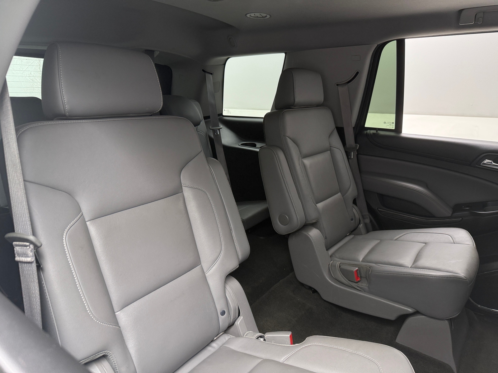 Thumbnail: 2016 Chevrolet Tahoe - 5