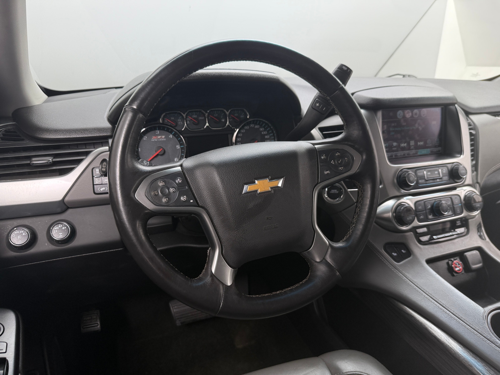 Thumbnail: 2016 Chevrolet Tahoe - 4