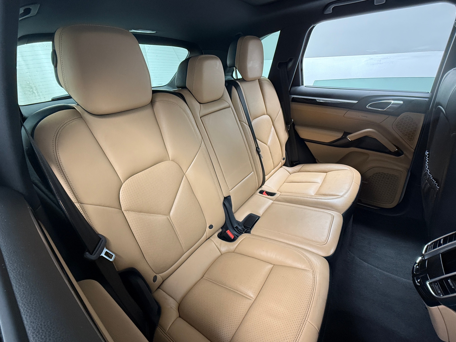Thumbnail: 2016 Porsche Cayenne - 5