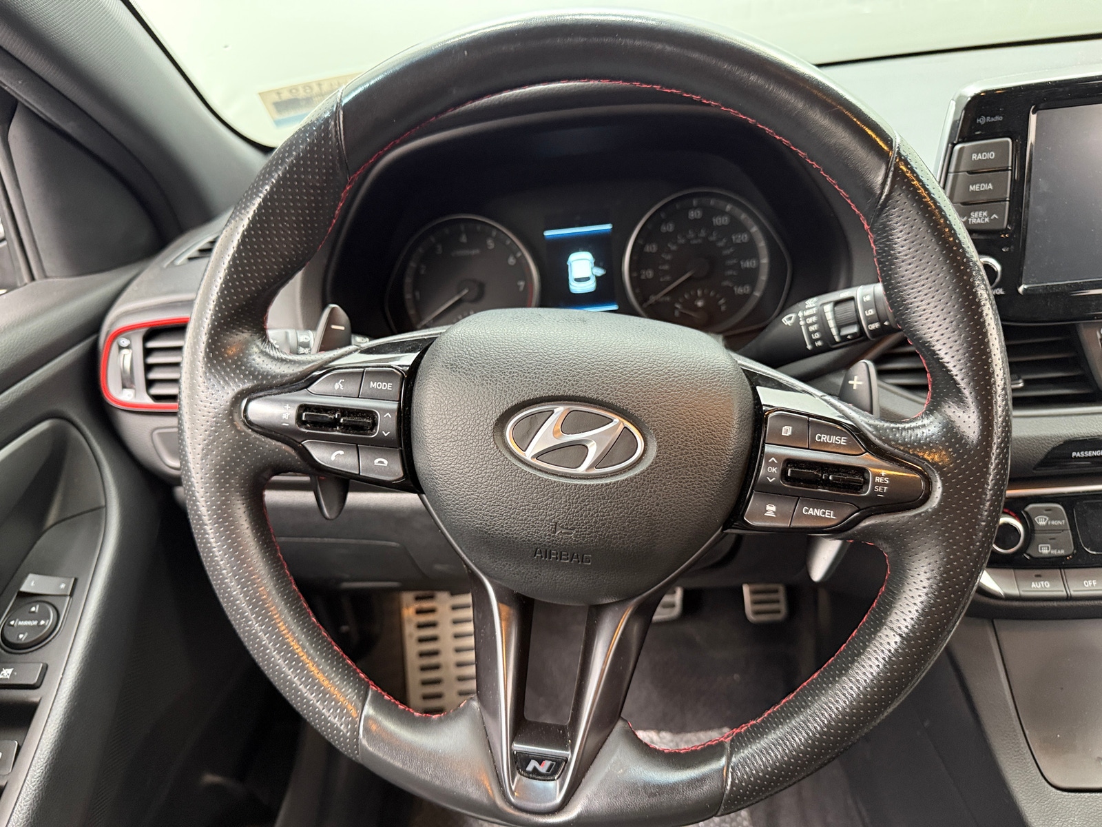 Thumbnail: 2020 Hyundai Elantra - 4