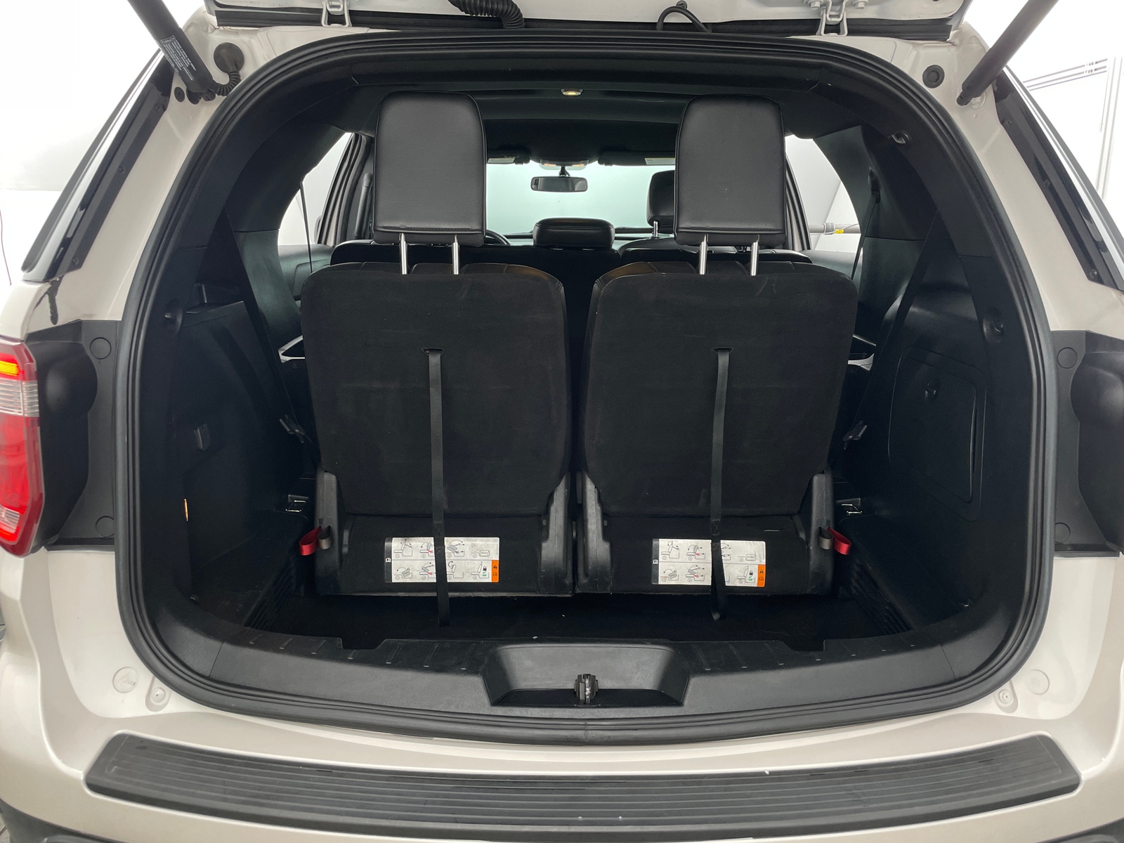 Thumbnail: 2019 Ford Explorer - 7