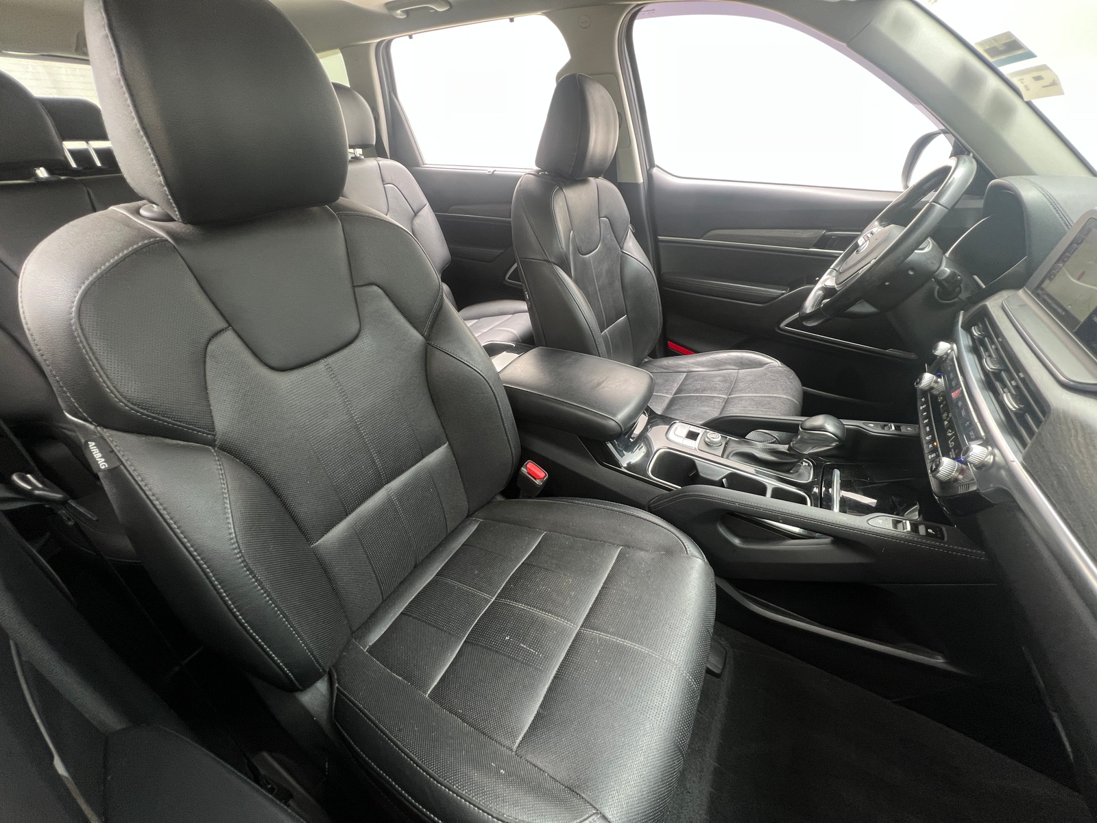 Thumbnail: 2020 Kia Telluride - 2