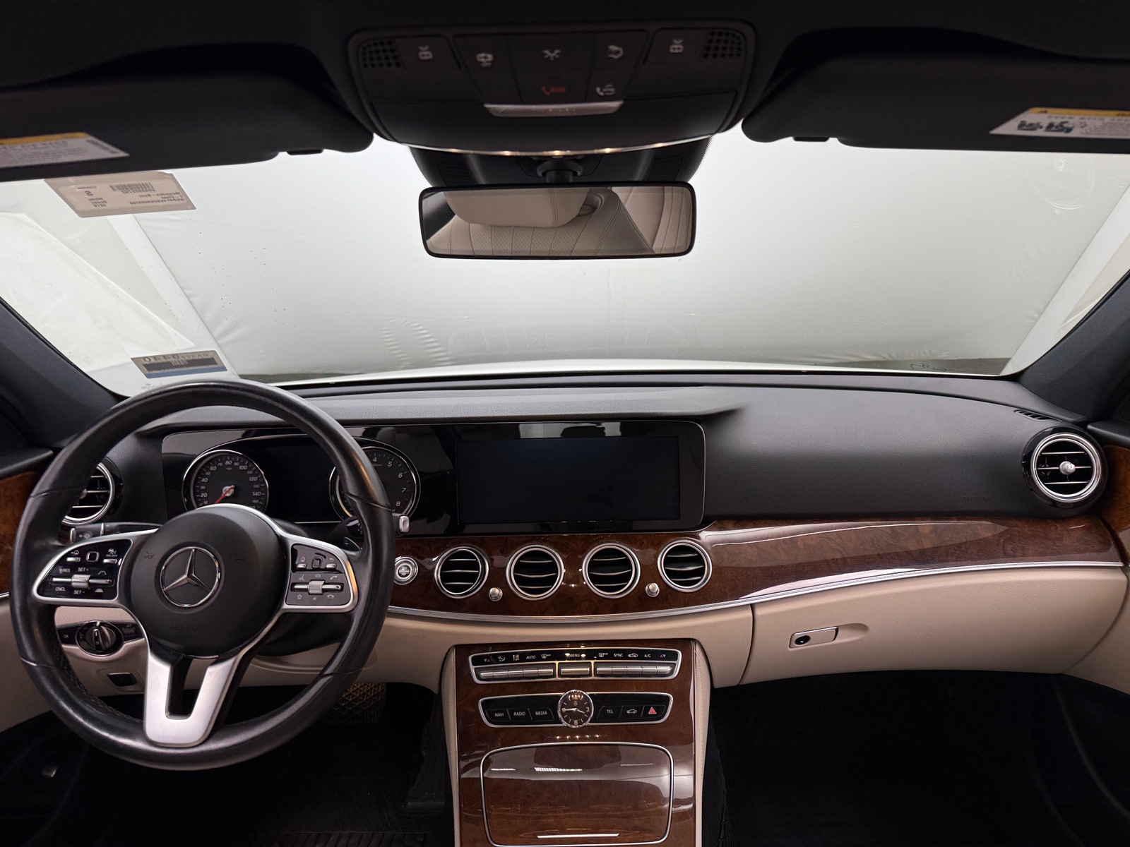 Thumbnail: 2019 Mercedes-Benz E-Class - 3