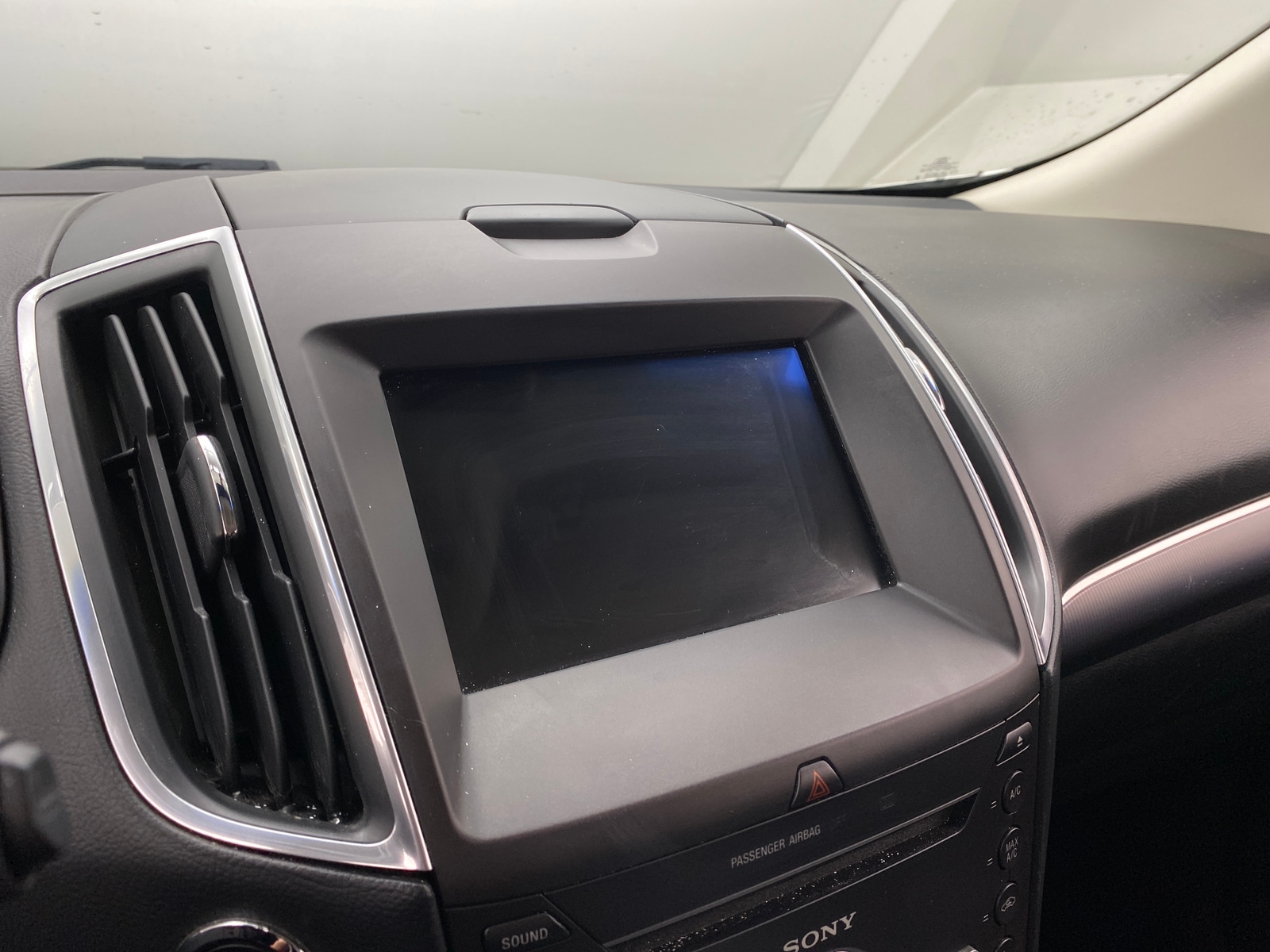 Thumbnail: 2016 Ford Edge - 3