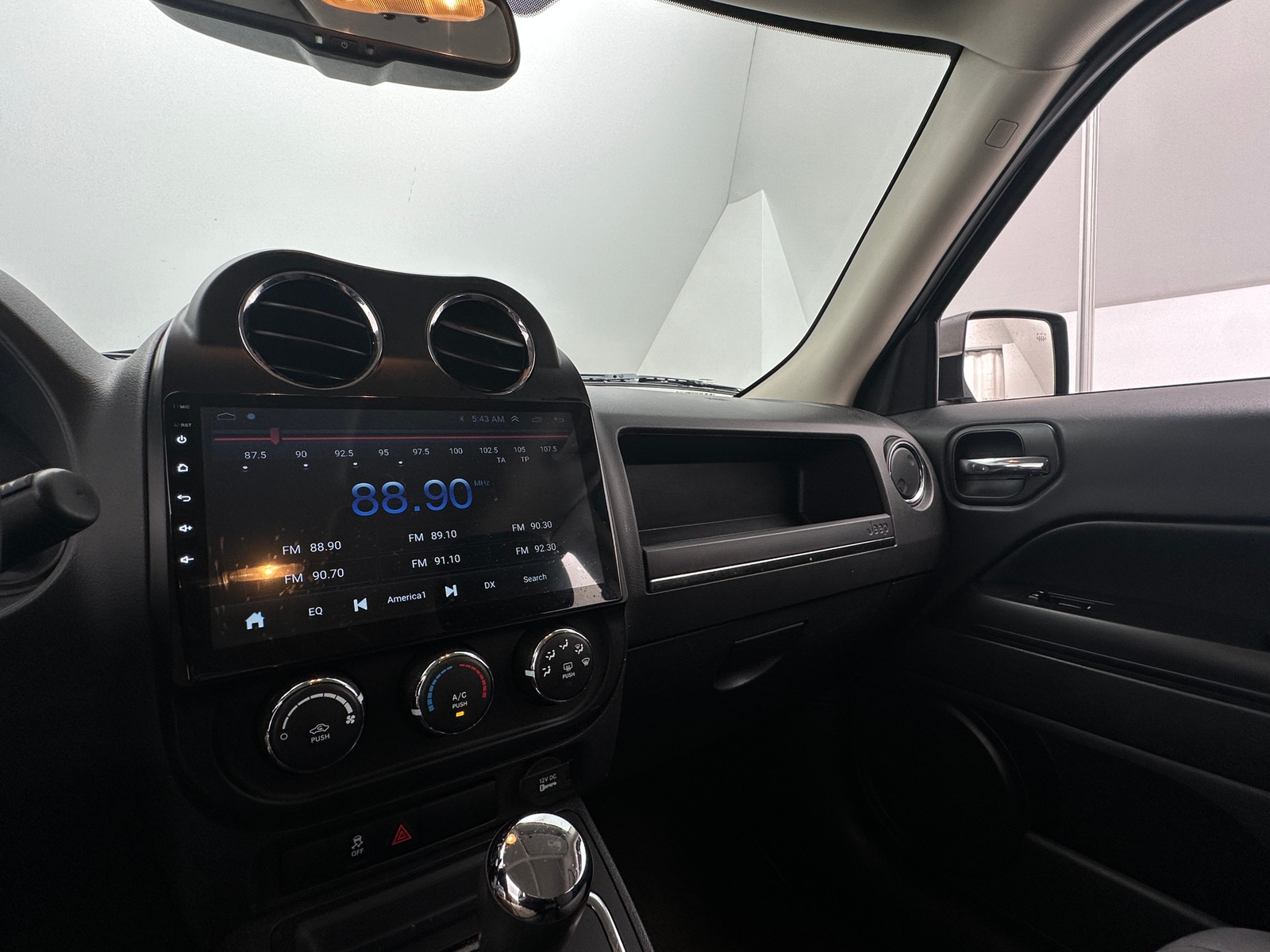 Thumbnail: 2015 Jeep Patriot - 4