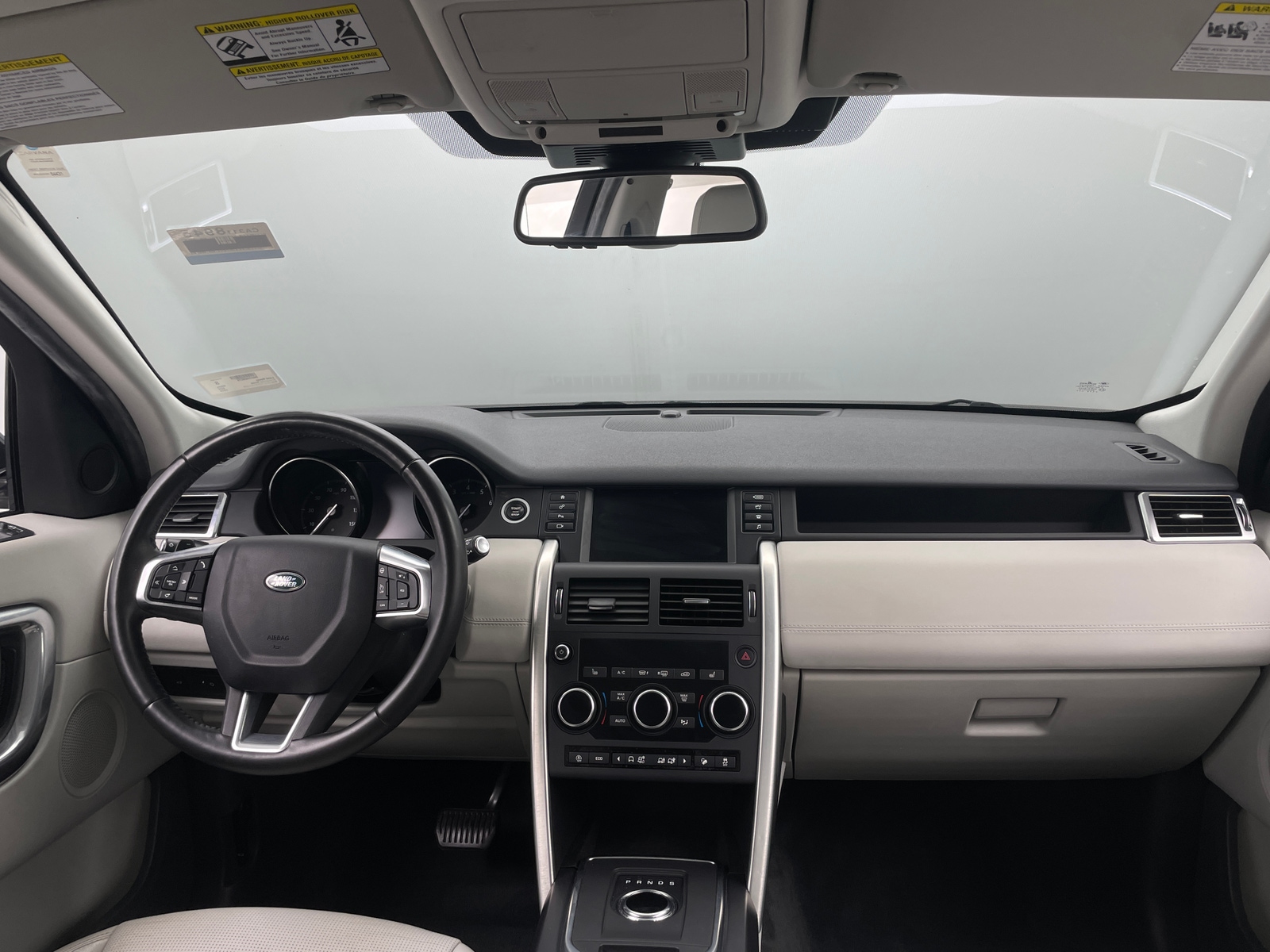 Thumbnail: 2019 Land Rover Discovery Sport - 2