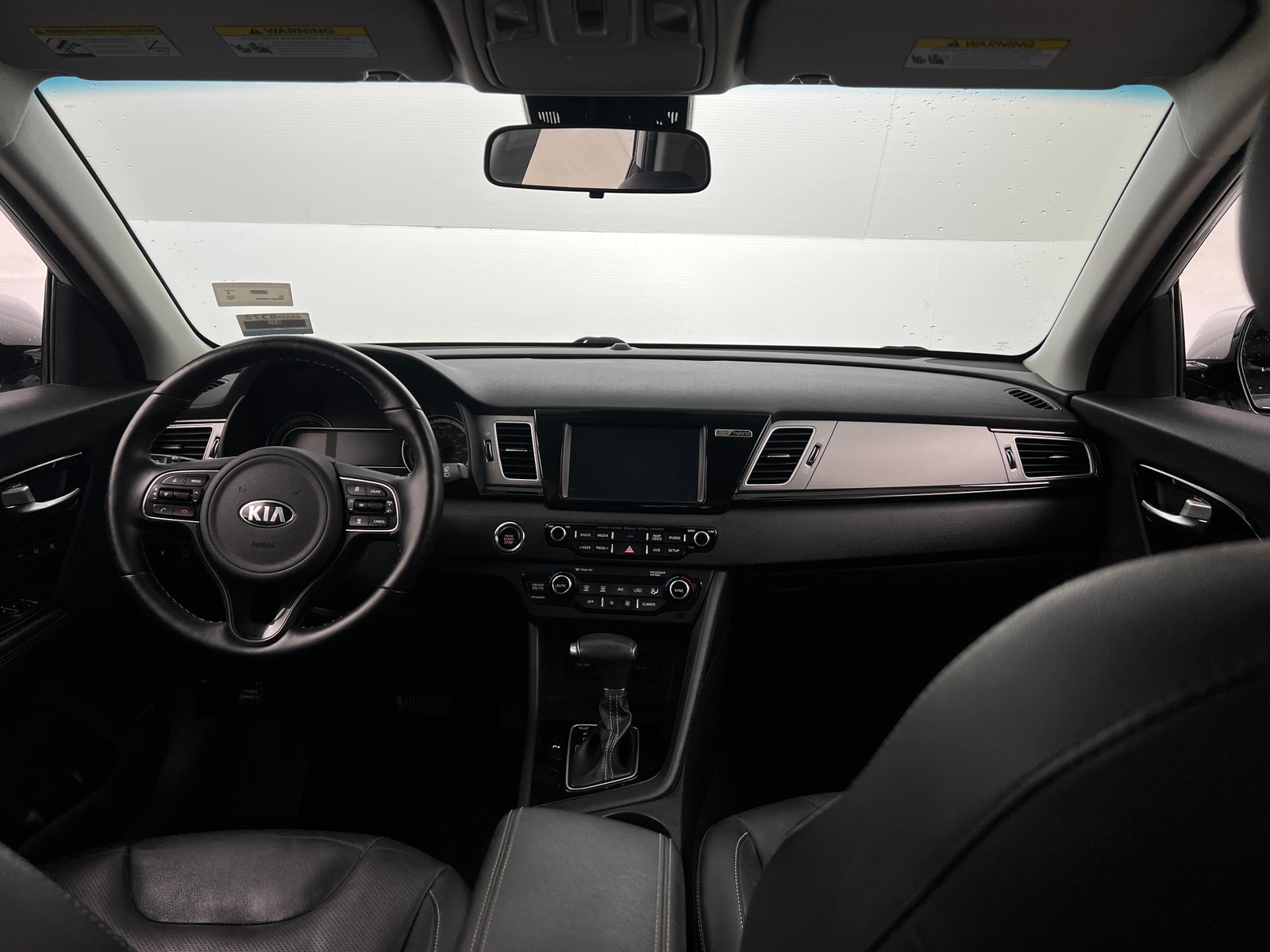 Thumbnail: 2017 Kia Niro - 2