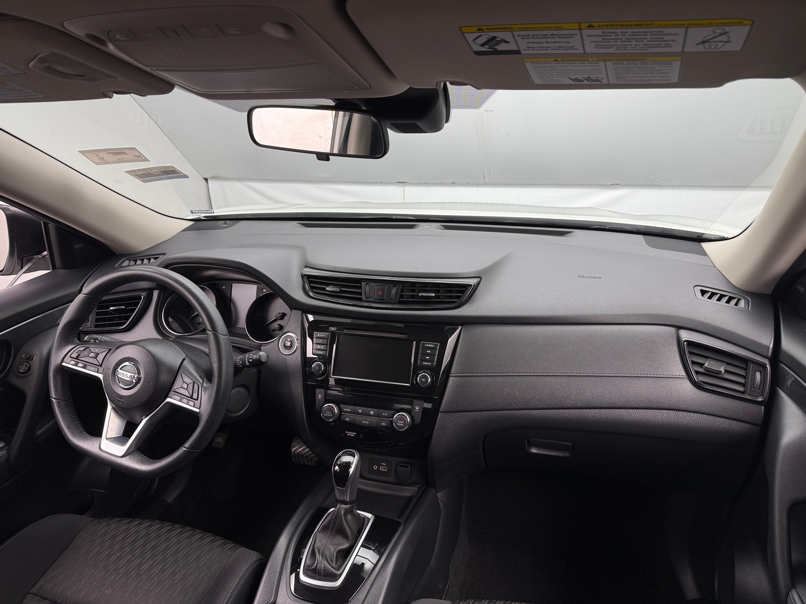 Thumbnail: 2019 Nissan Rogue - 3