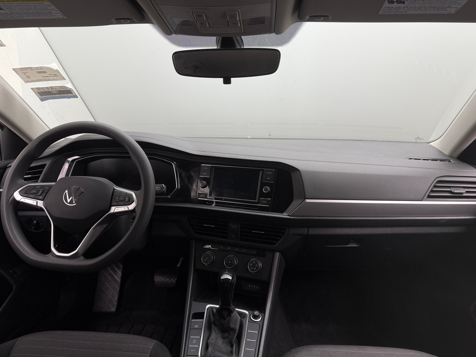Thumbnail: 2023 Volkswagen Jetta - 3