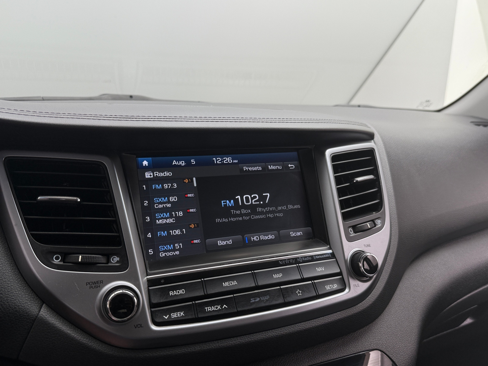 Thumbnail: 2018 Hyundai Tucson - 3