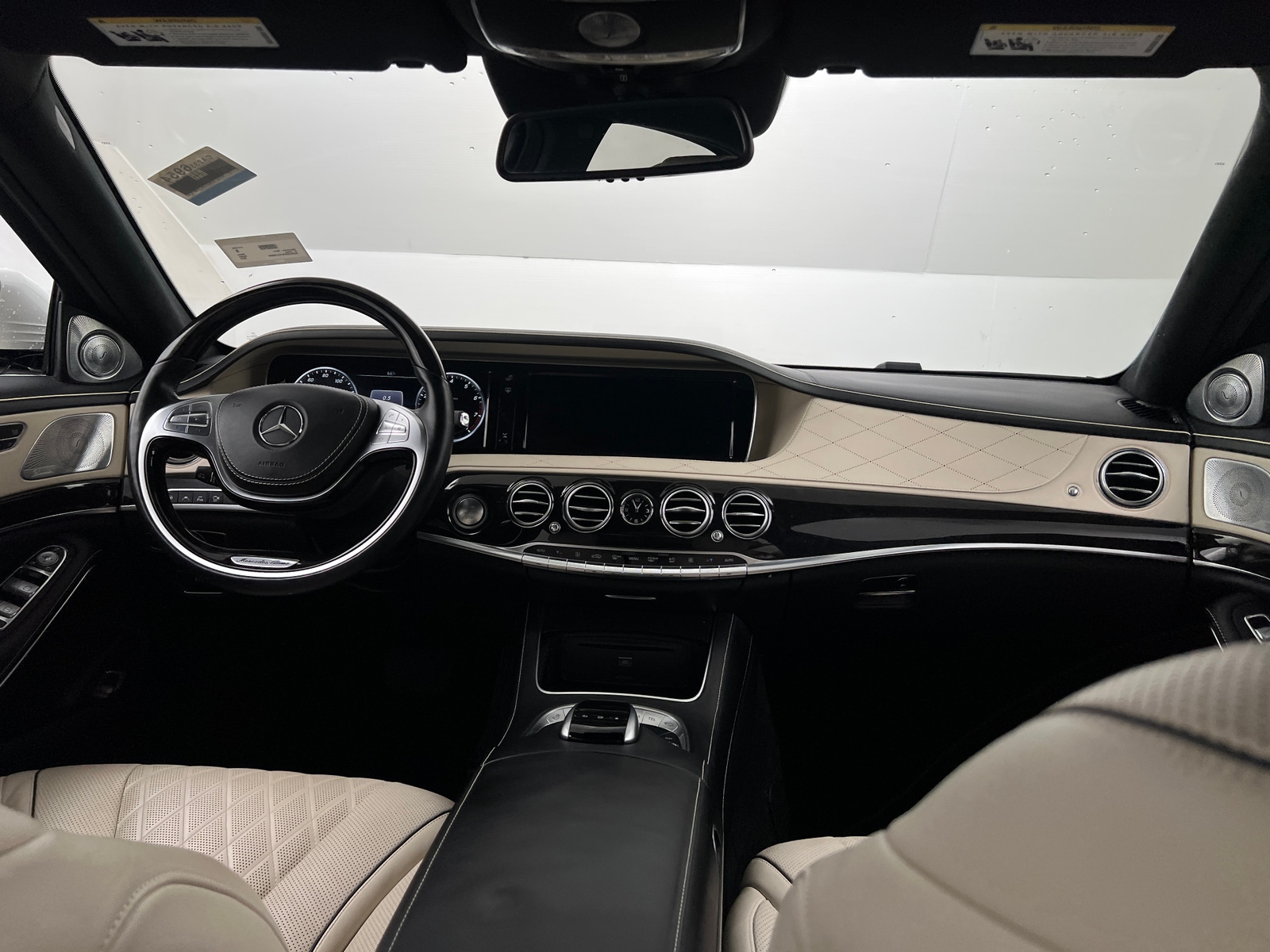 Thumbnail: 2015 Mercedes-Benz S-Class - 2