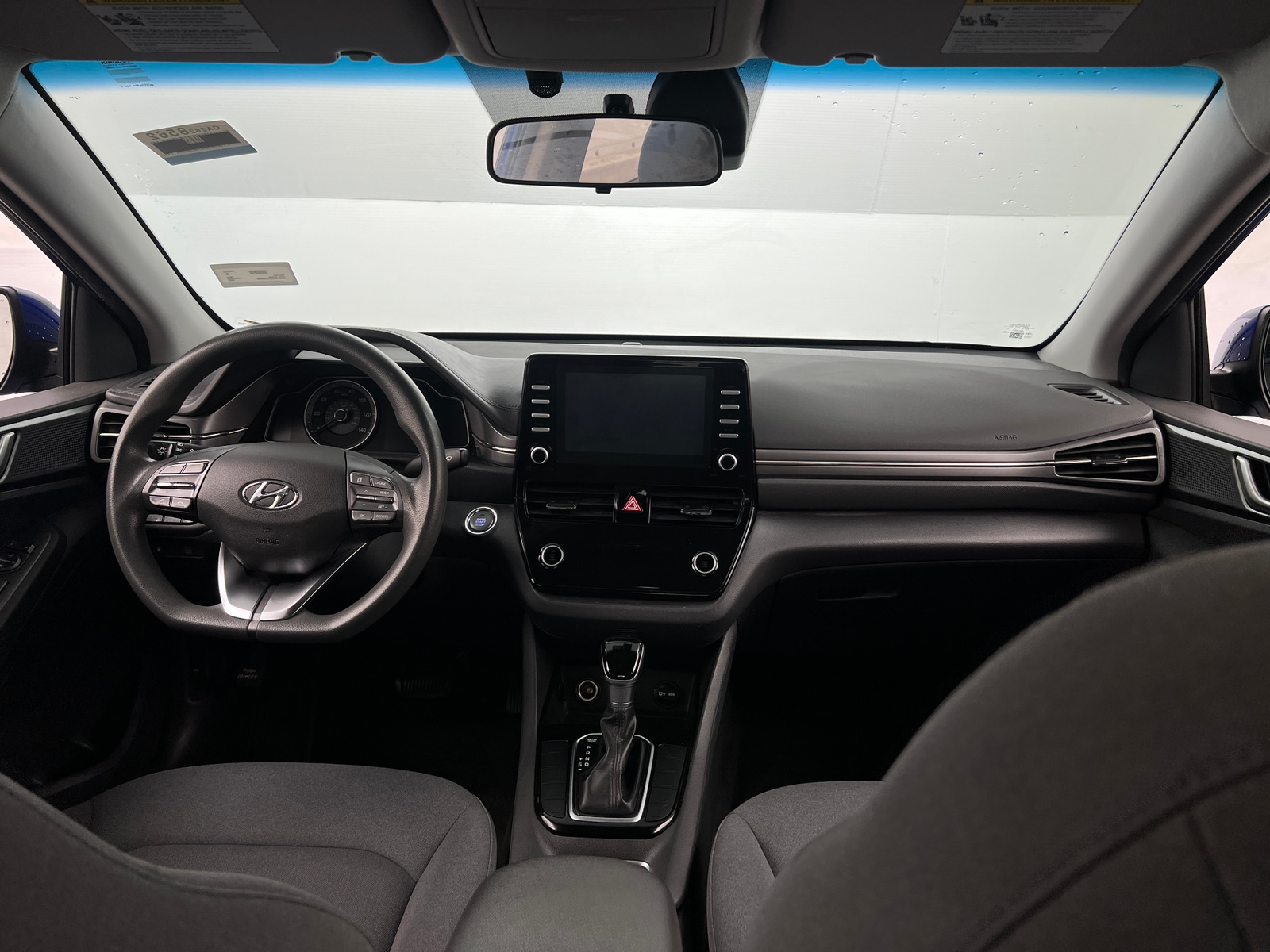 Thumbnail: 2020 Hyundai Ioniq - 3