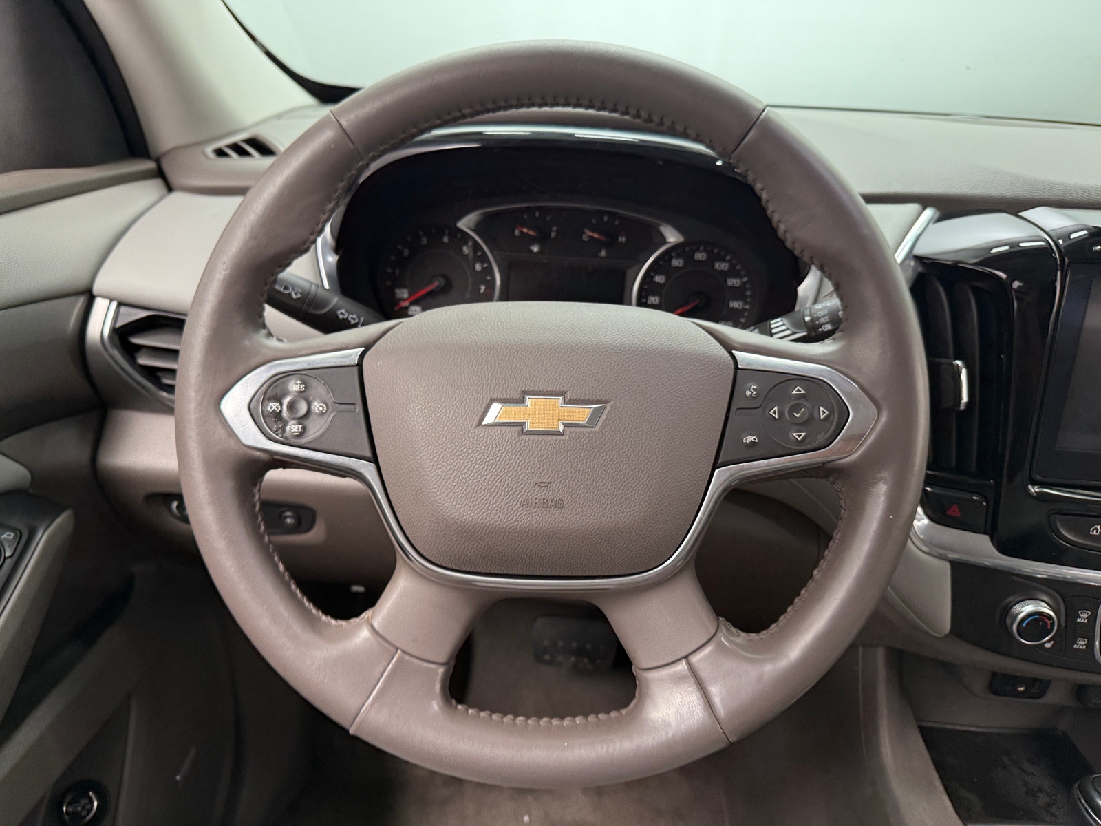 Thumbnail: 2019 Chevrolet Traverse - 4
