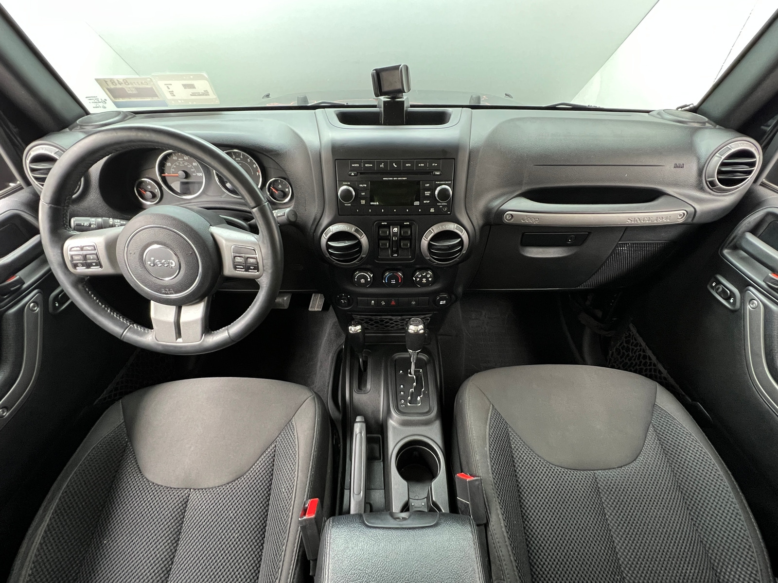 Thumbnail: 2017 Jeep Wrangler - 3