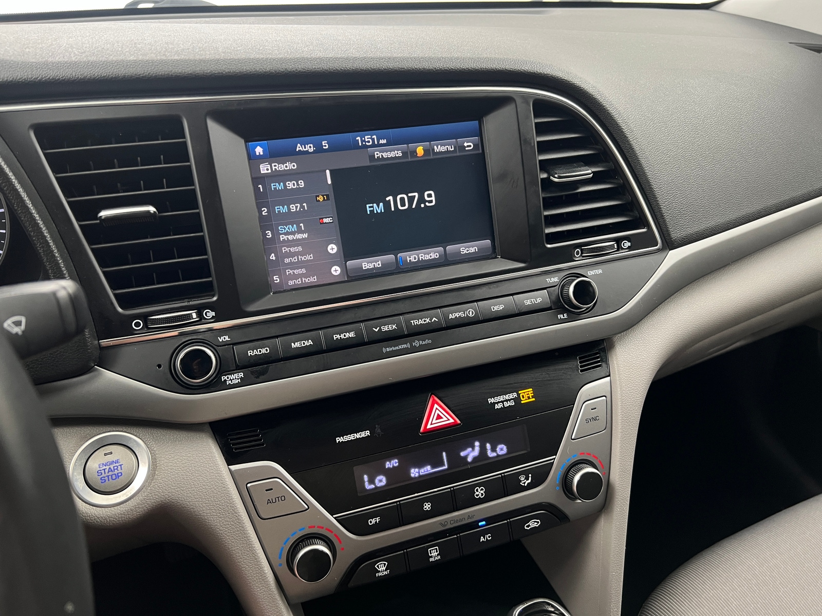 Thumbnail: 2018 Hyundai Elantra - 4