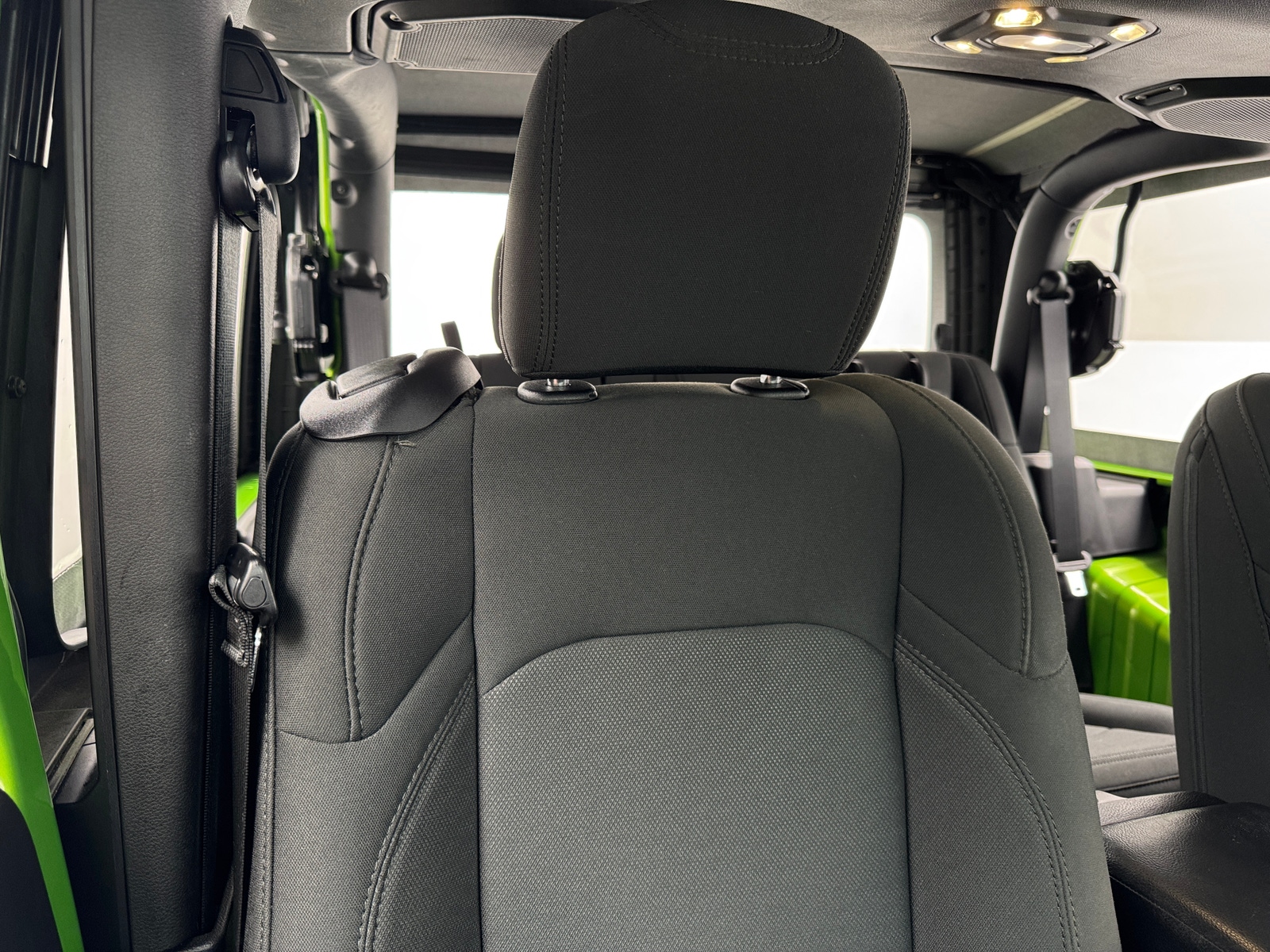 Thumbnail: 2019 Jeep Wrangler - 2