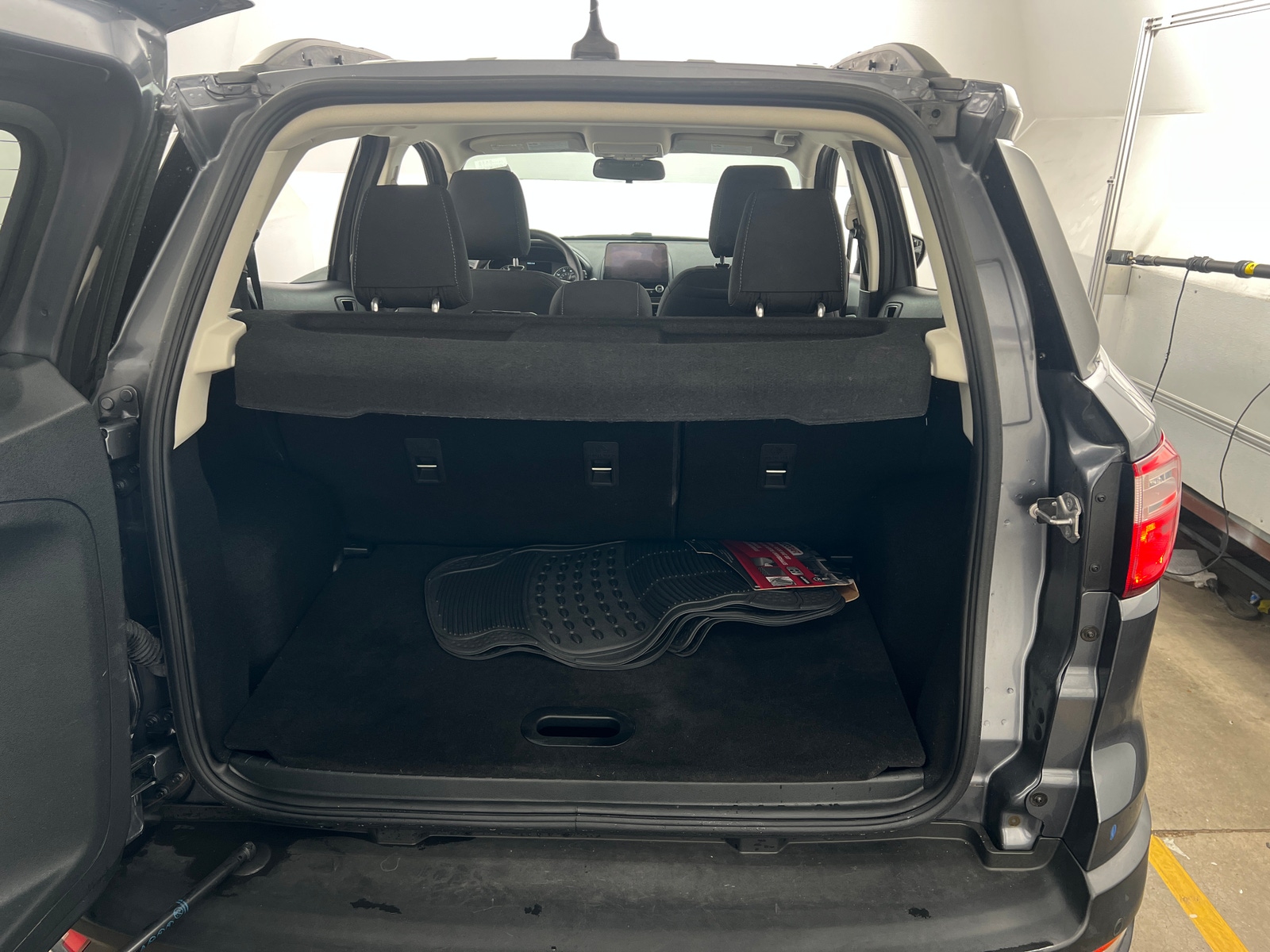 Thumbnail: 2021 Ford EcoSport - 7