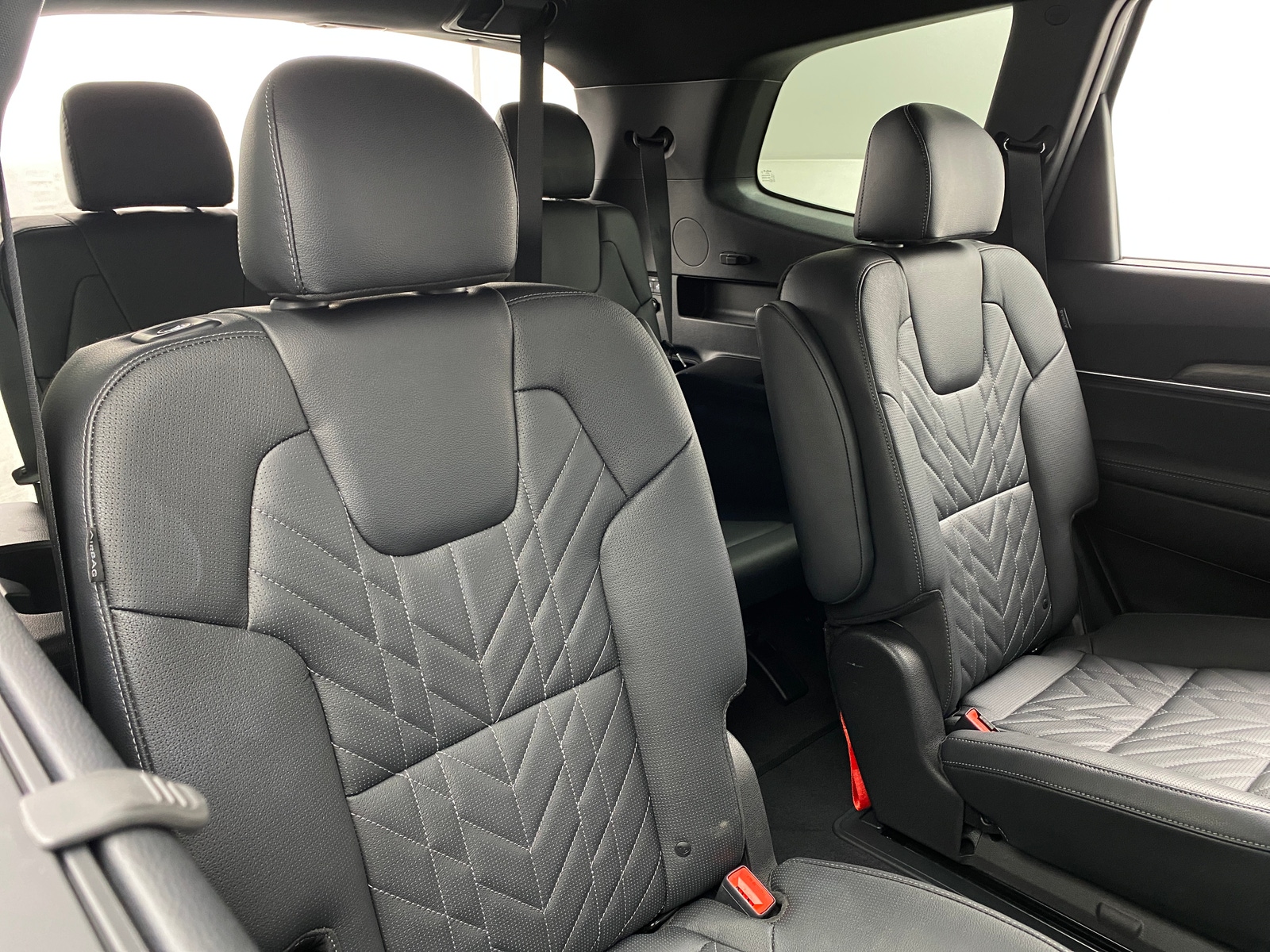 Thumbnail: 2023 Kia Telluride - 5