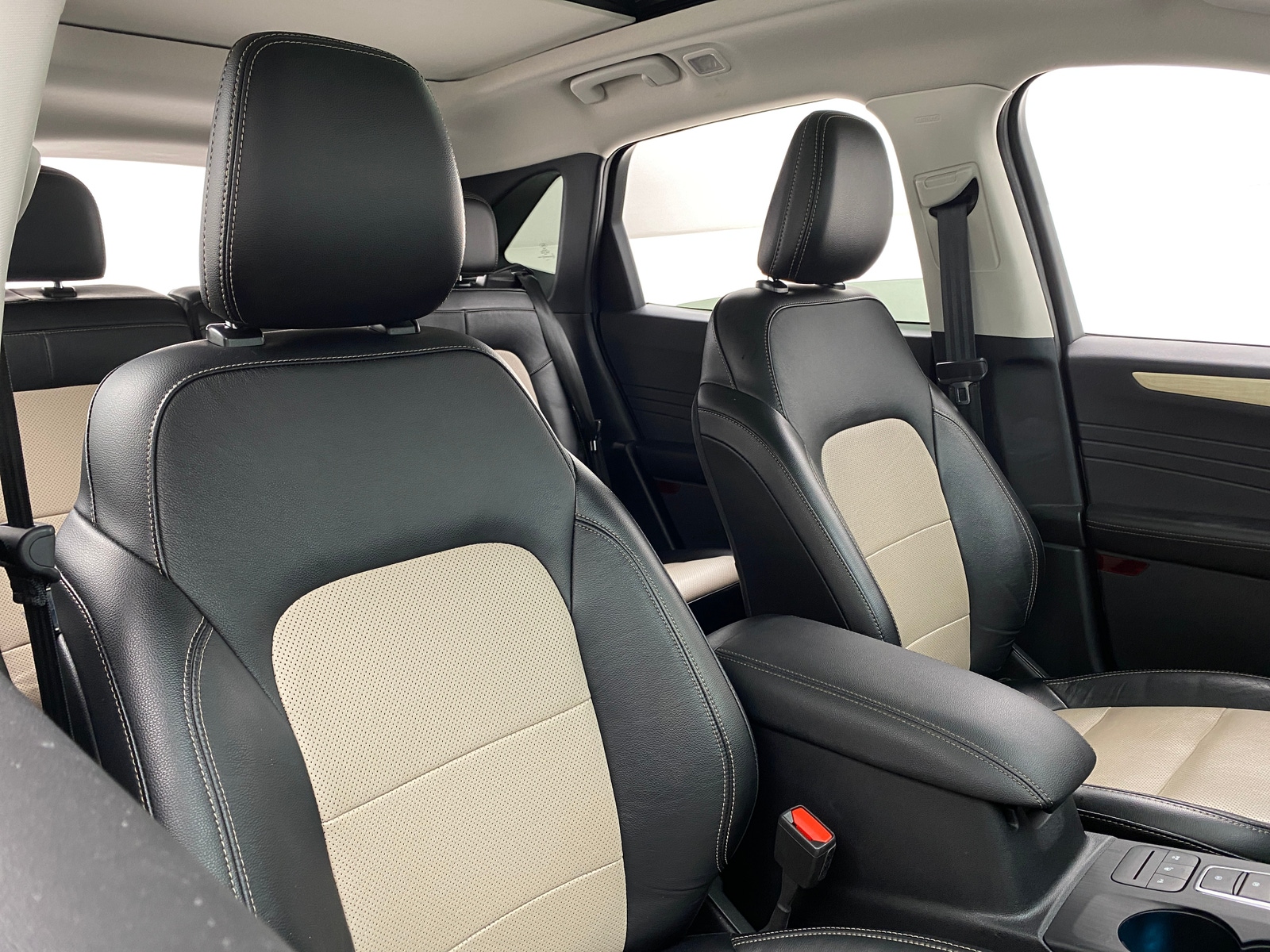 Thumbnail: 2021 Ford Escape - 2
