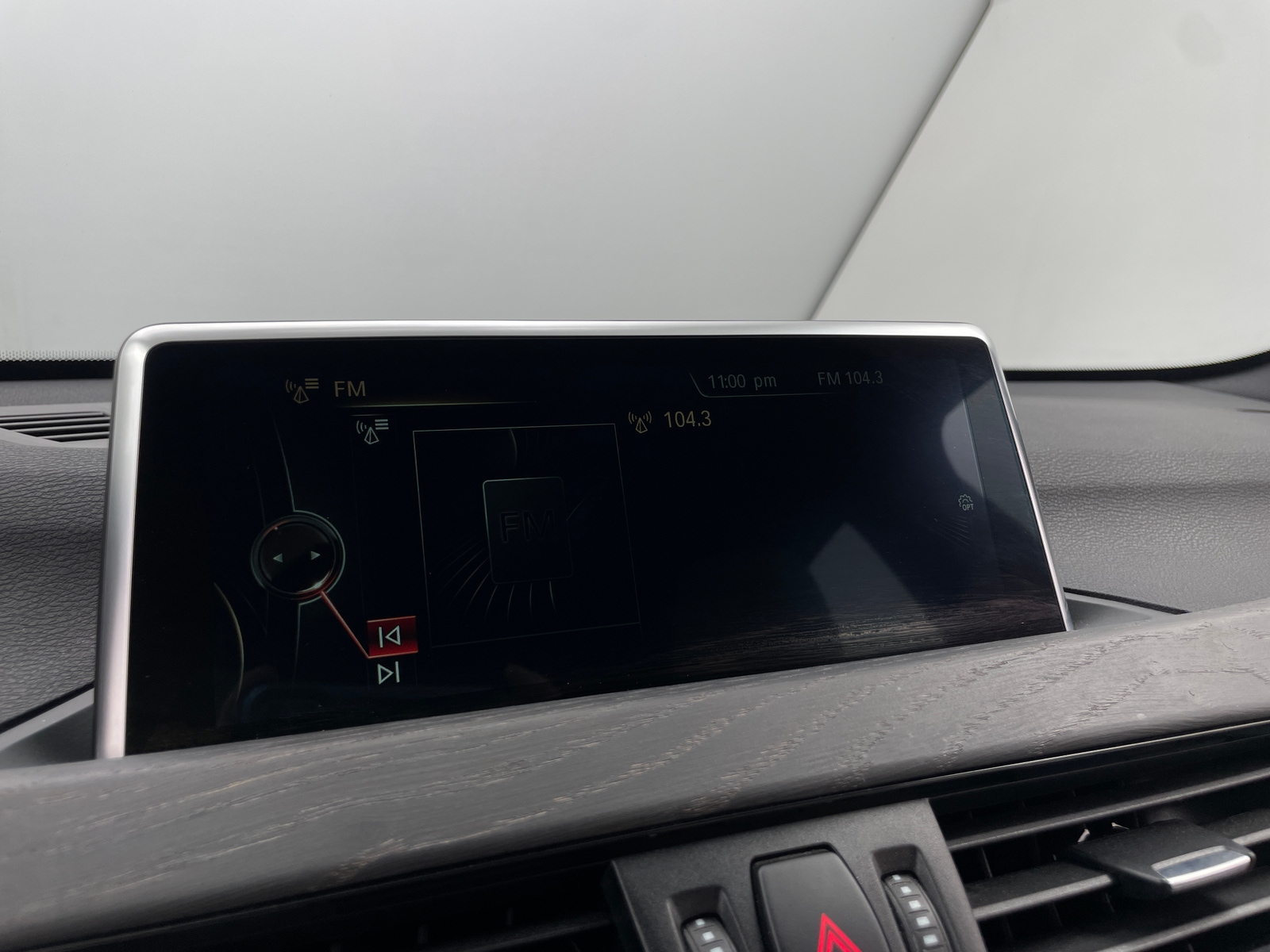 Thumbnail: 2016 BMW X1 - 3