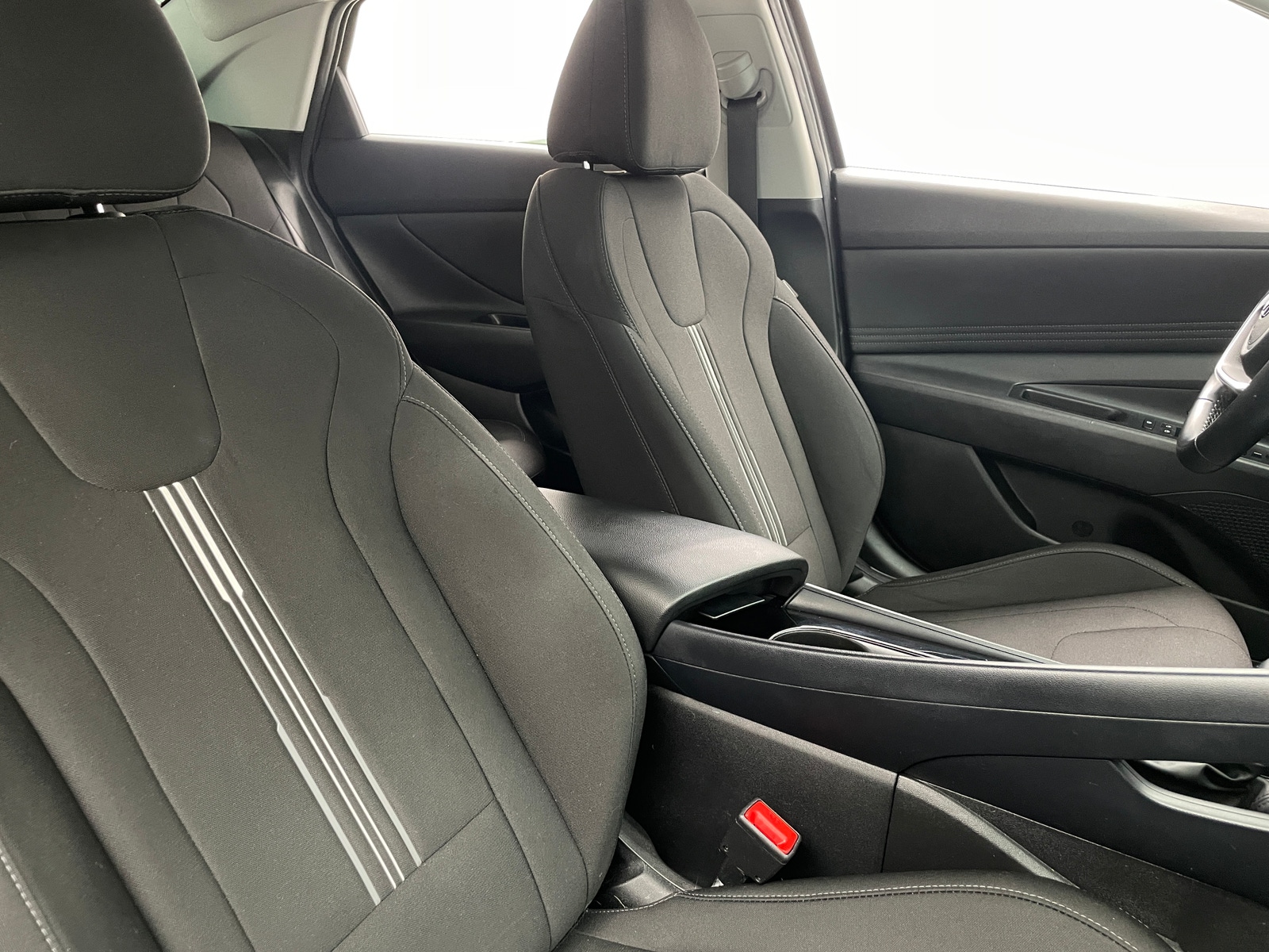 Thumbnail: 2021 Hyundai Elantra - 2