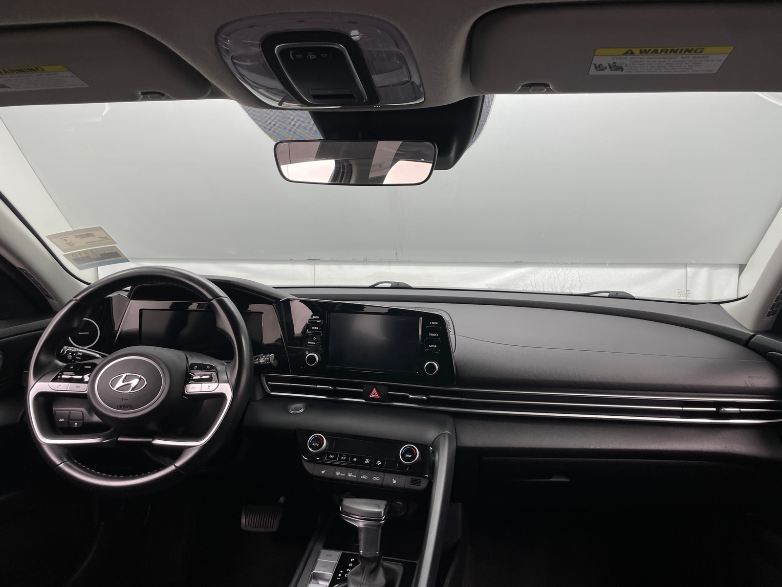 Thumbnail: 2021 Hyundai Elantra - 3