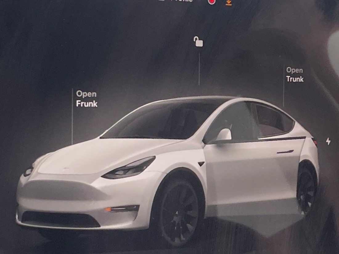 Thumbnail: 2023 Tesla Model Y - 3
