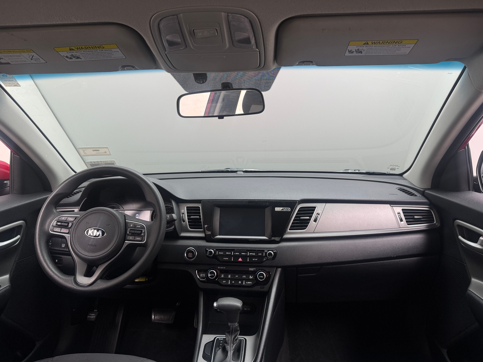 Thumbnail: 2018 Kia Niro - 3