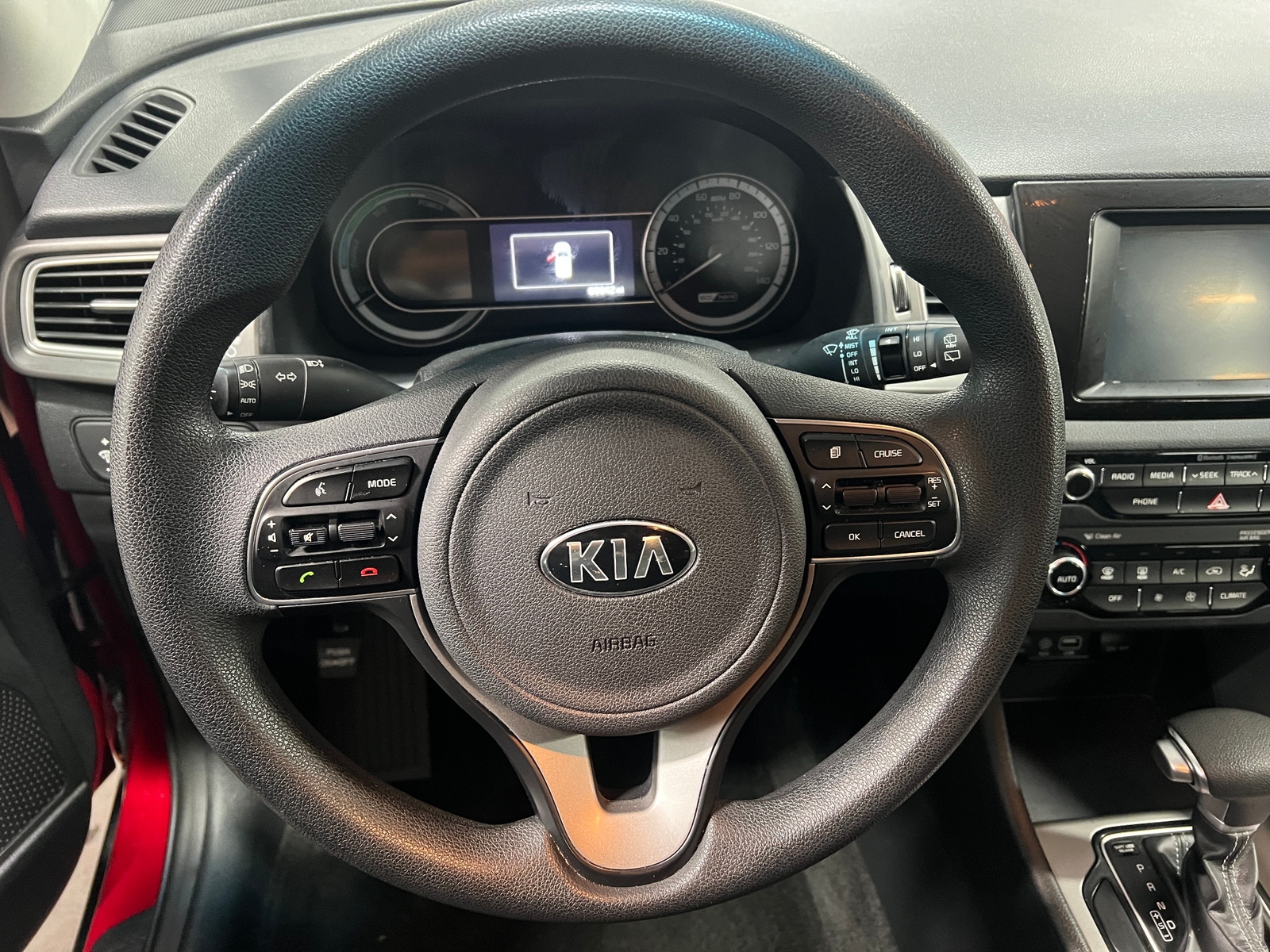 Thumbnail: 2018 Kia Niro - 5