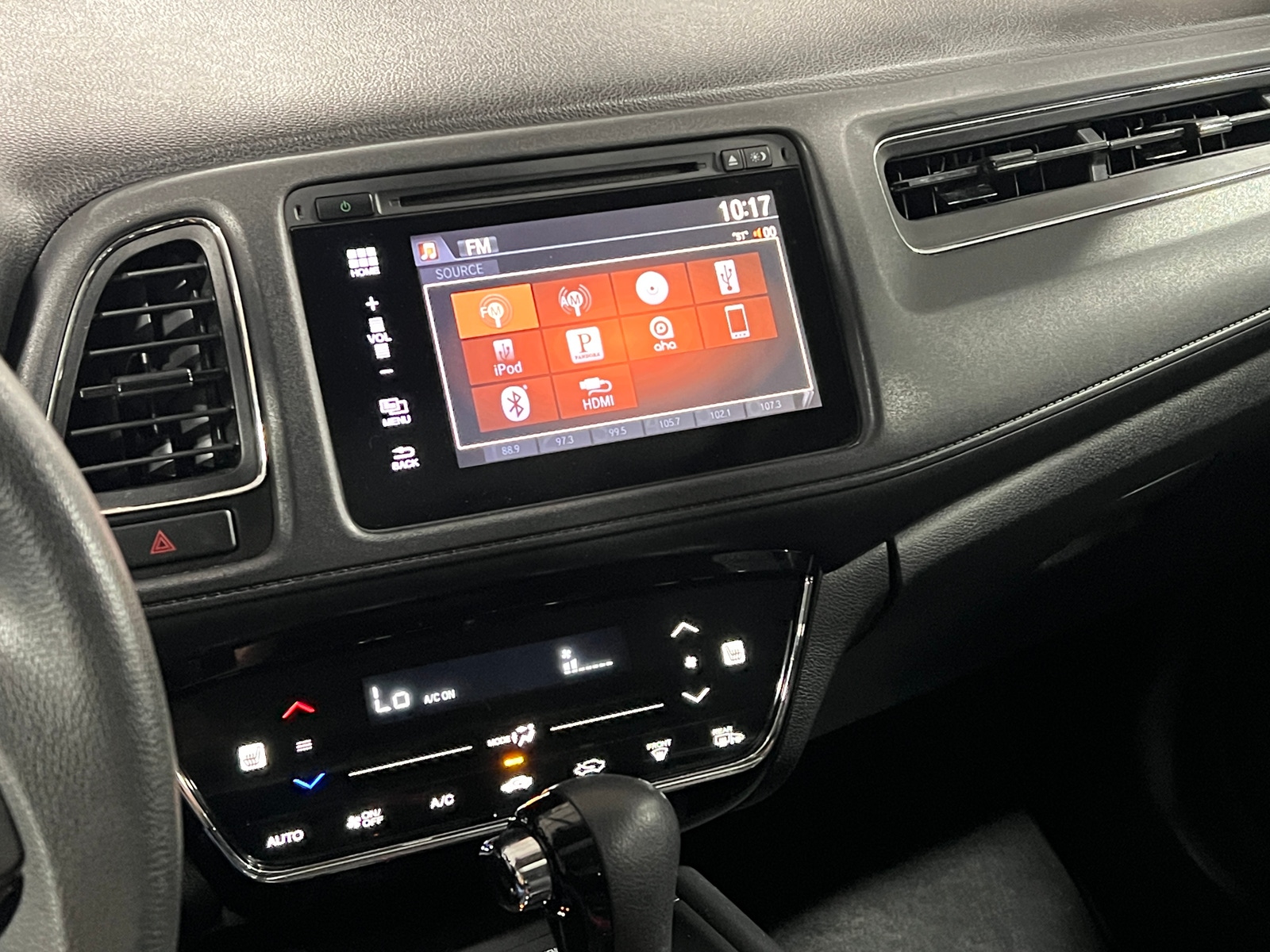 Thumbnail: 2016 Honda HR-V - 4