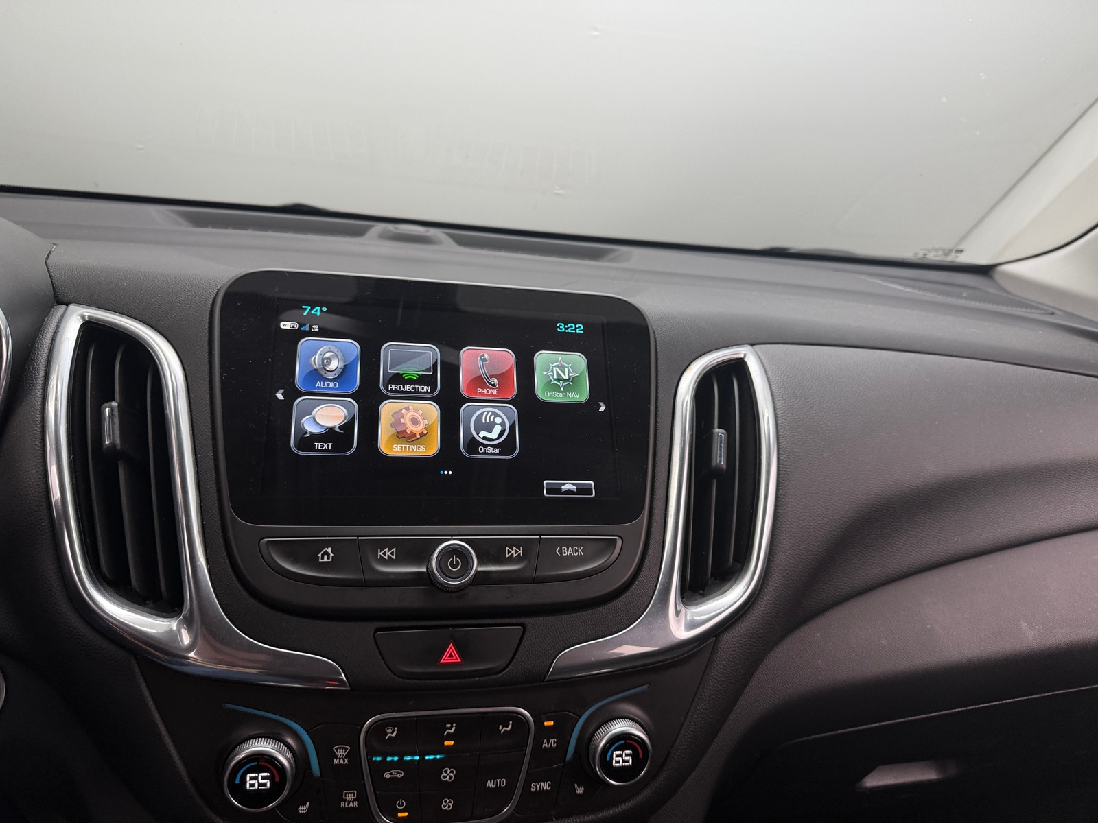 Thumbnail: 2018 Chevrolet Equinox - 4