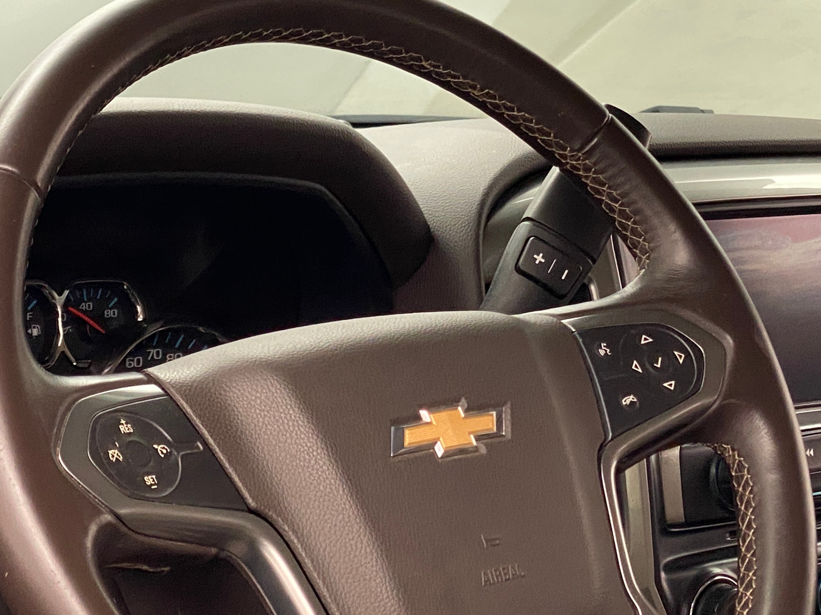 Thumbnail: 2015 Chevrolet Silverado 1500 - 5