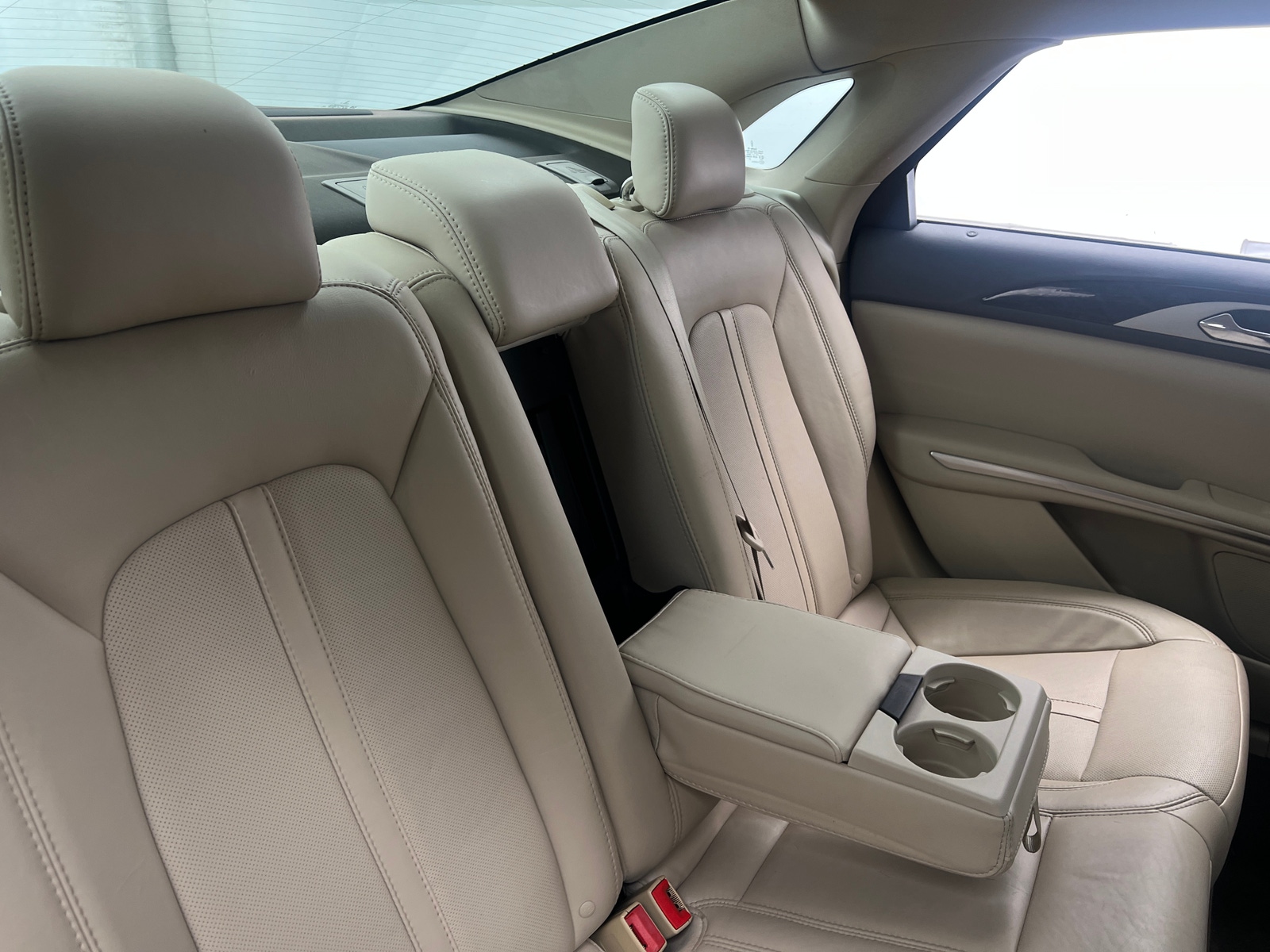 Thumbnail: 2016 Lincoln MKZ - 5