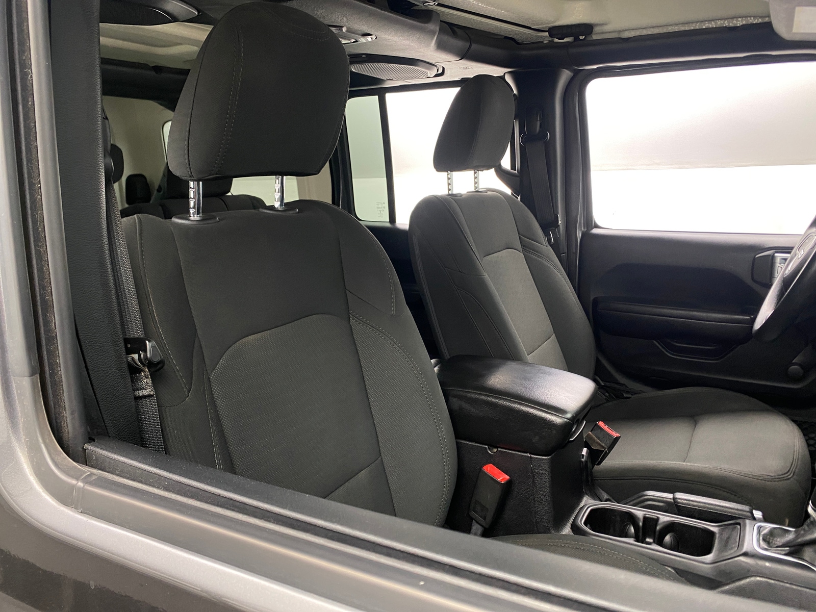 Thumbnail: 2018 Jeep Wrangler - 2