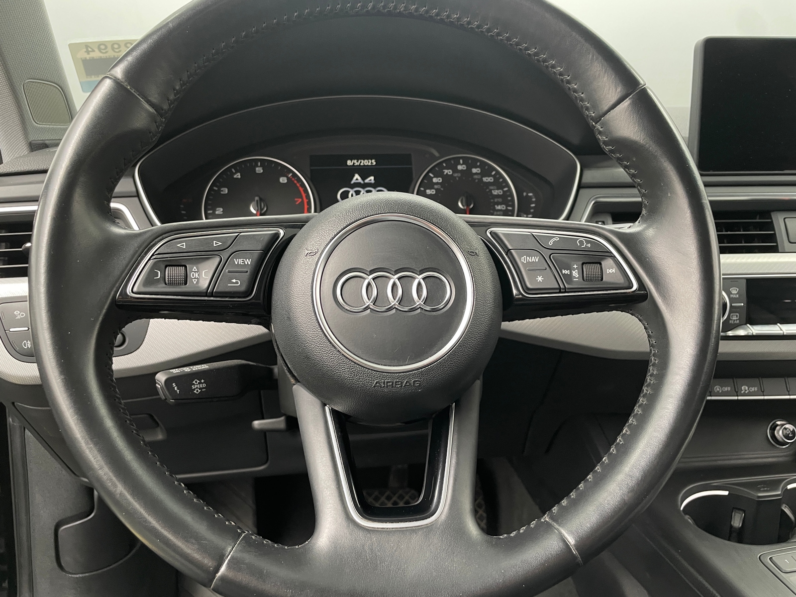 Thumbnail: 2017 Audi A4 - 4