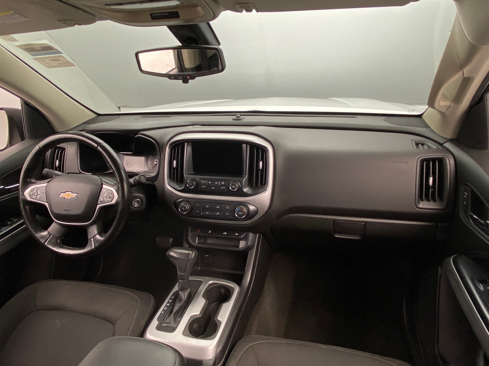 Thumbnail: 2018 Chevrolet Colorado - 3