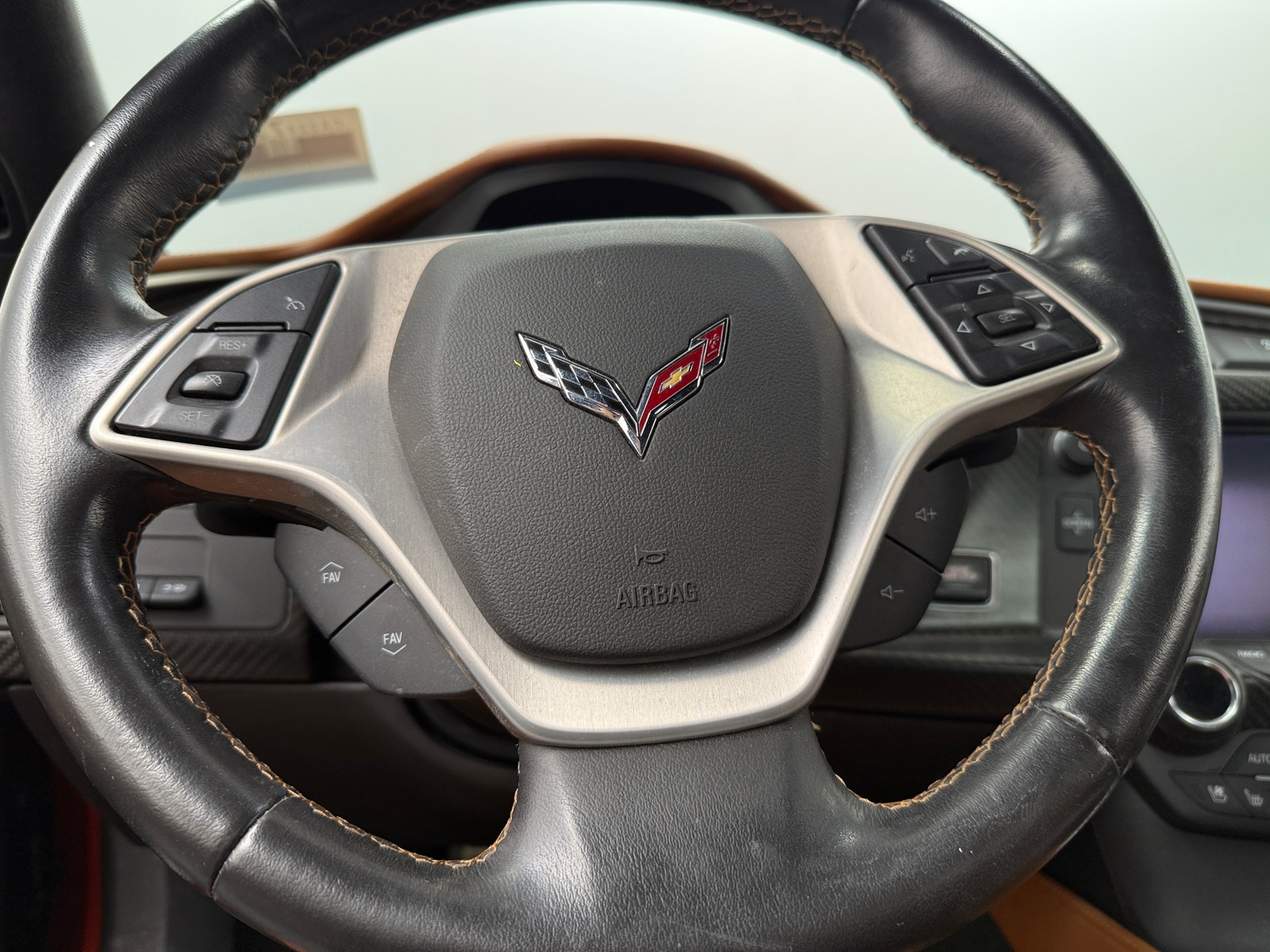 Thumbnail: 2015 Chevrolet Corvette - 3