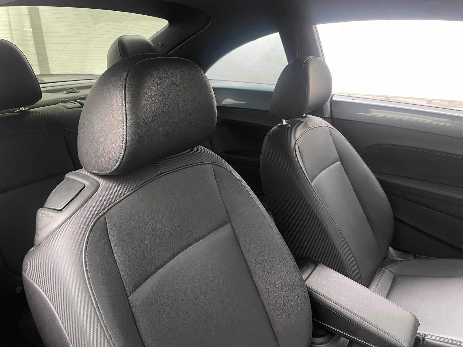 Thumbnail: 2016 Volkswagen Beetle - 2