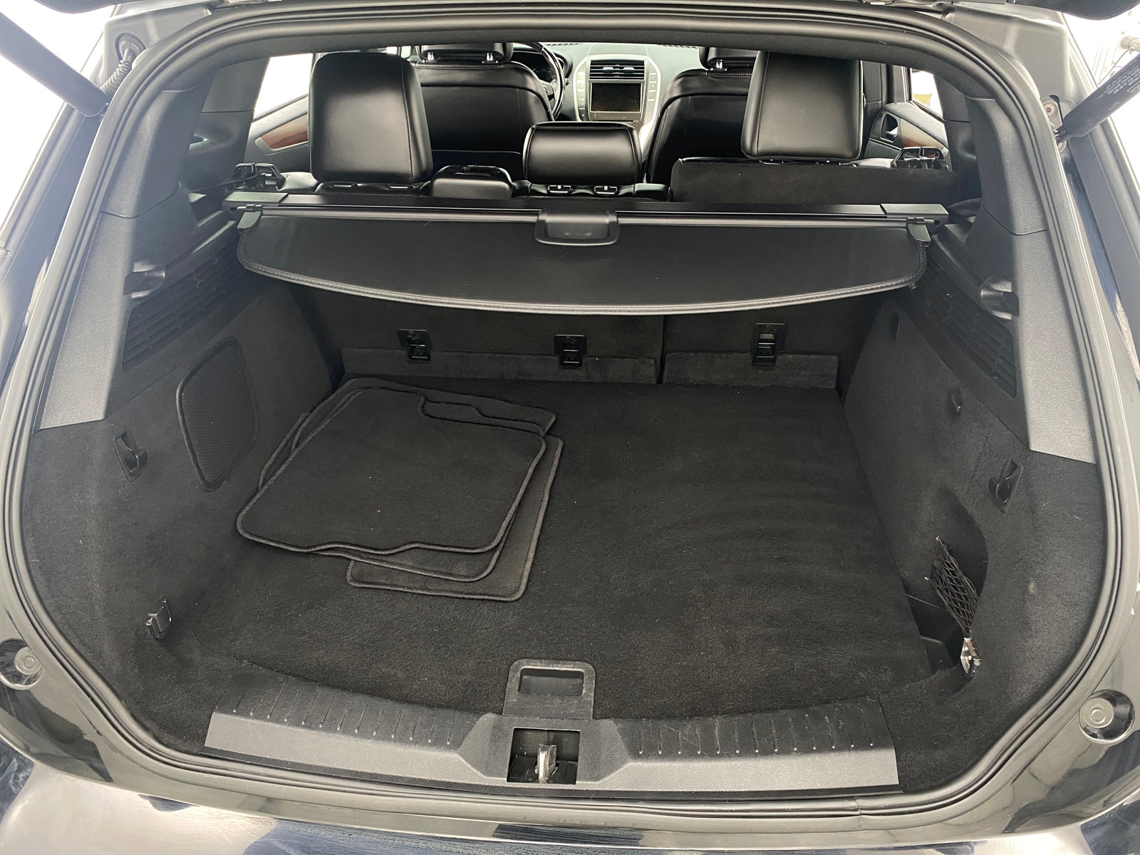Thumbnail: 2017 Lincoln MKC - 6