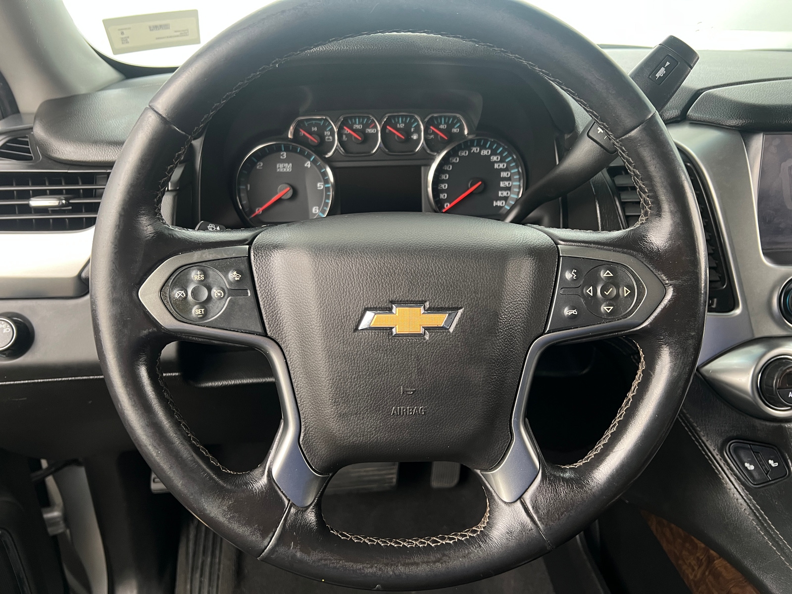 Thumbnail: 2019 Chevrolet Tahoe - 4