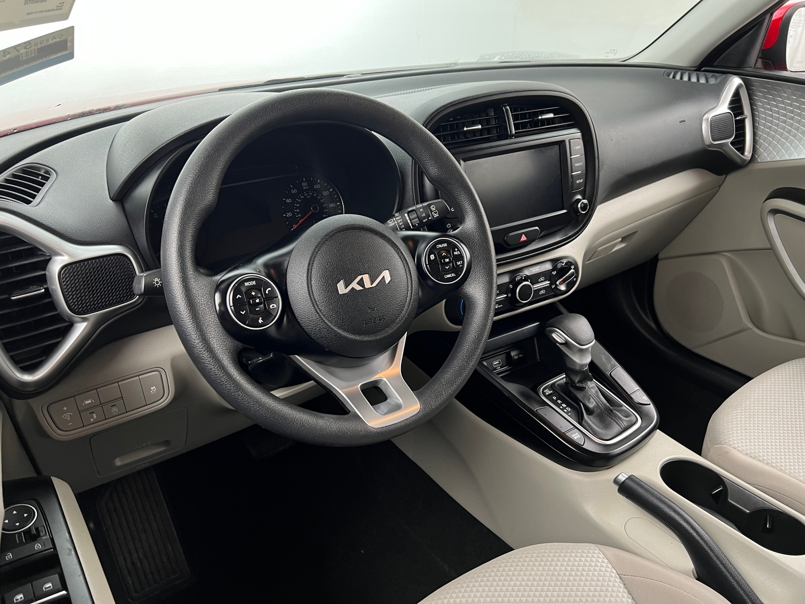 Thumbnail: 2022 Kia Soul - 3