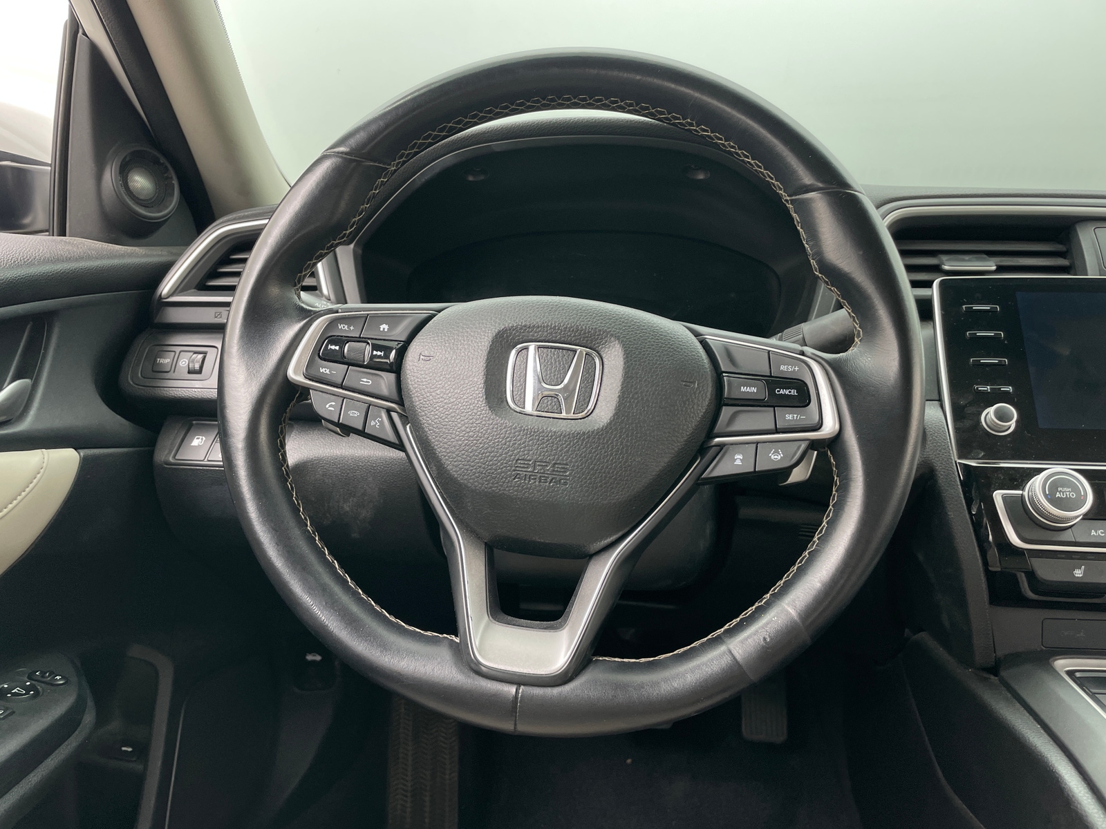 Thumbnail: 2019 Honda Insight - 4