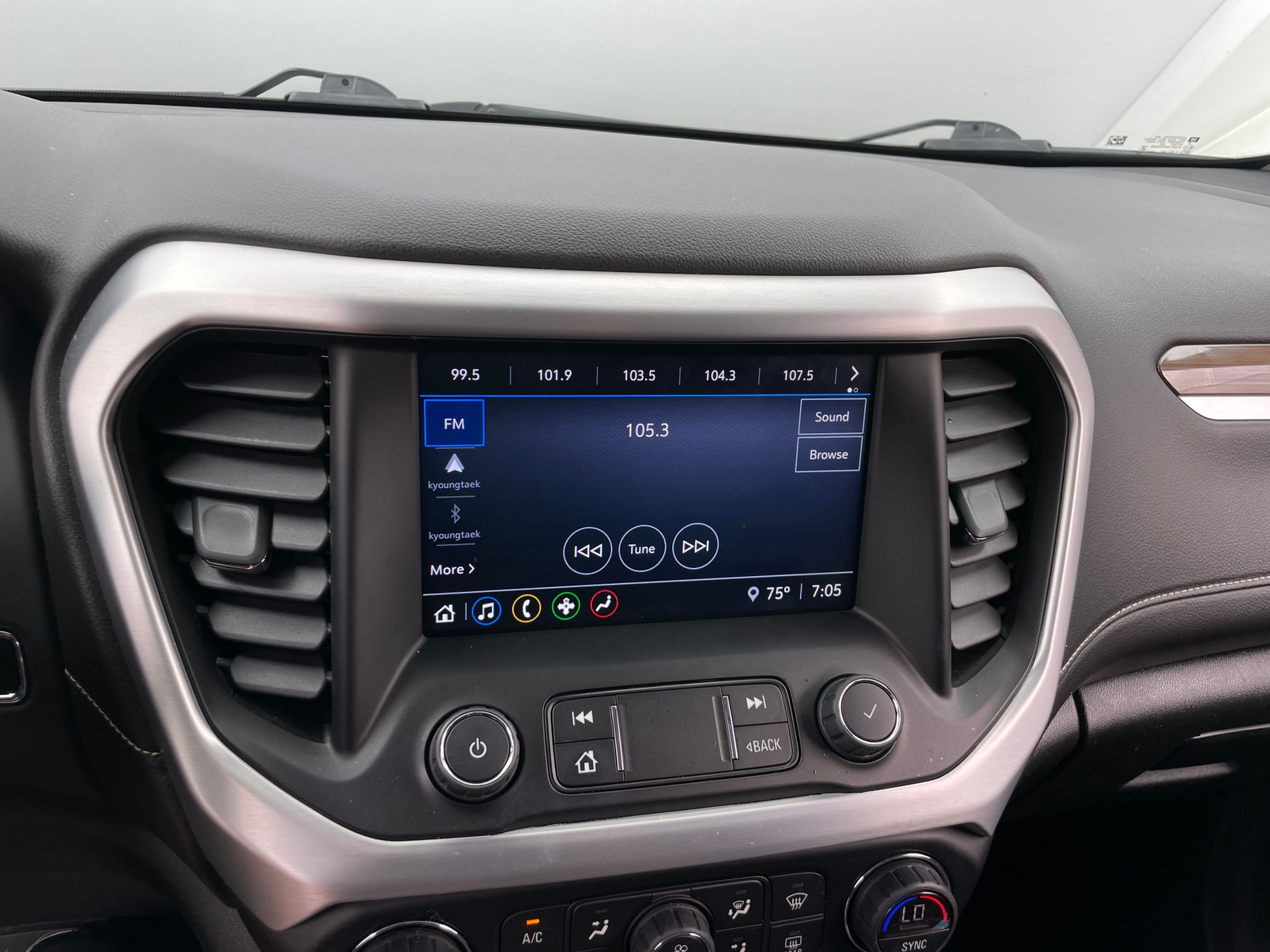Thumbnail: 2020 GMC Acadia - 4