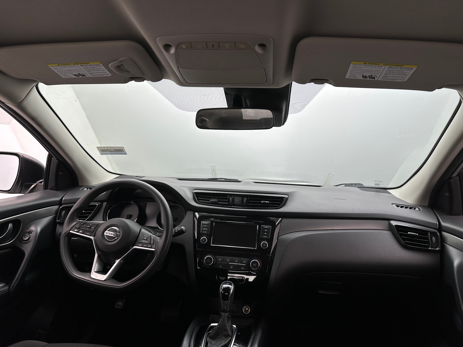 Thumbnail: 2021 Nissan Rogue Sport - 3