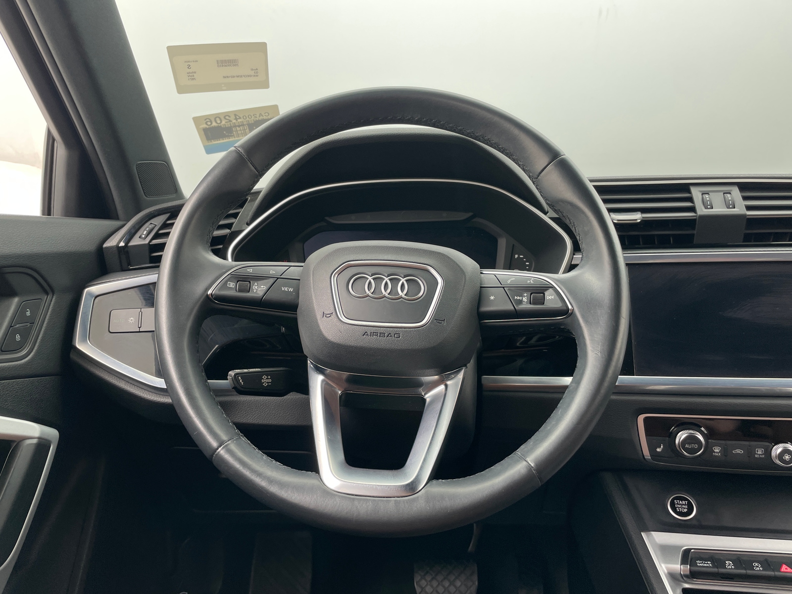 Thumbnail: 2021 Audi Q3 - 4