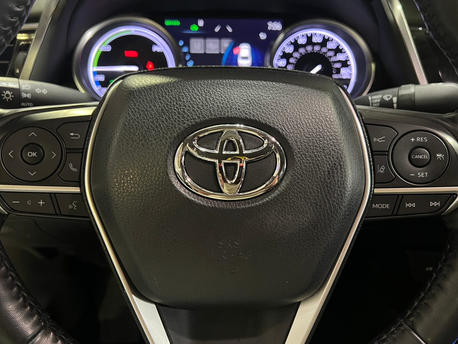 Thumbnail: 2022 Toyota Camry - 4