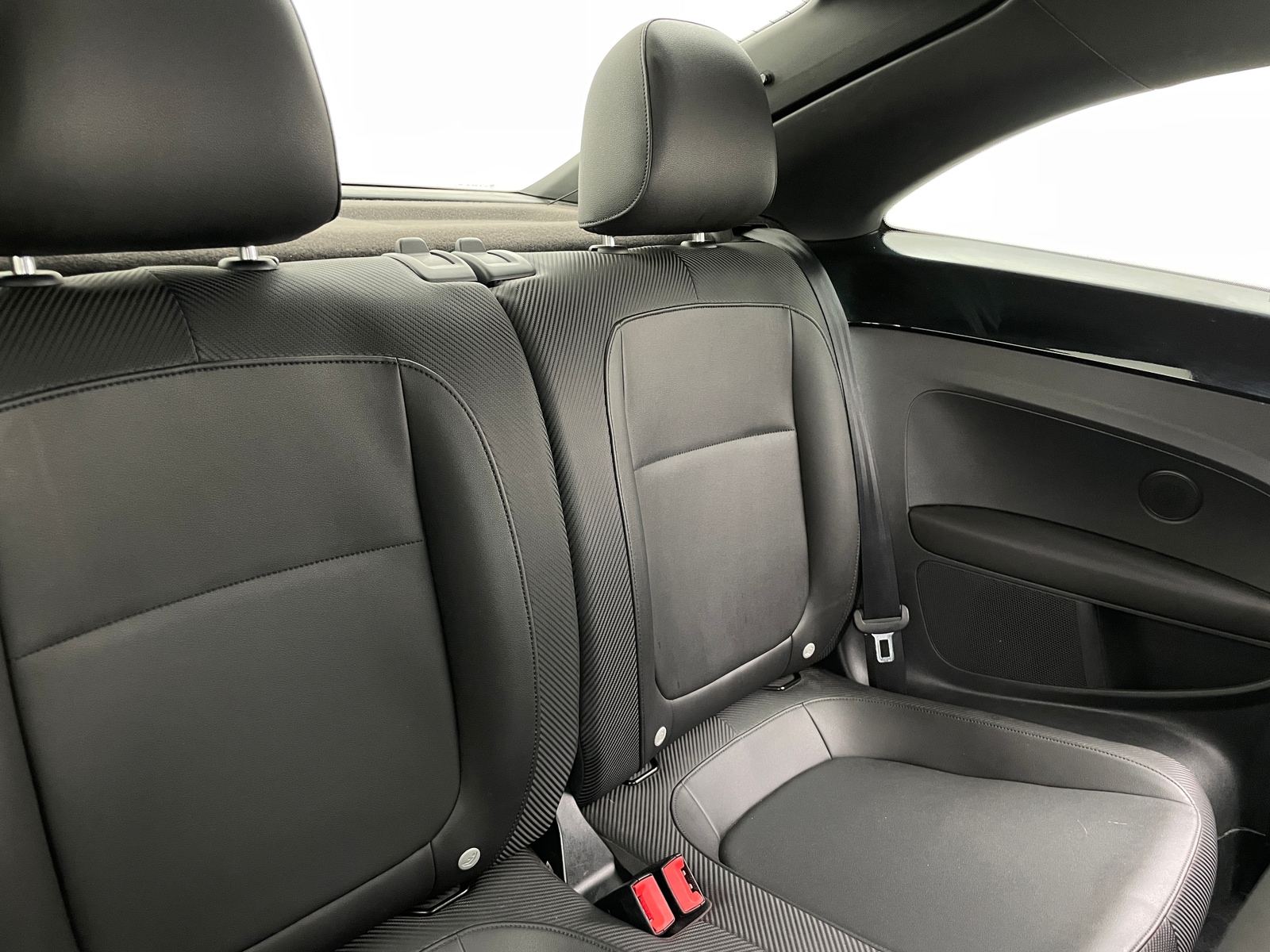 Thumbnail: 2013 Volkswagen Beetle - 5