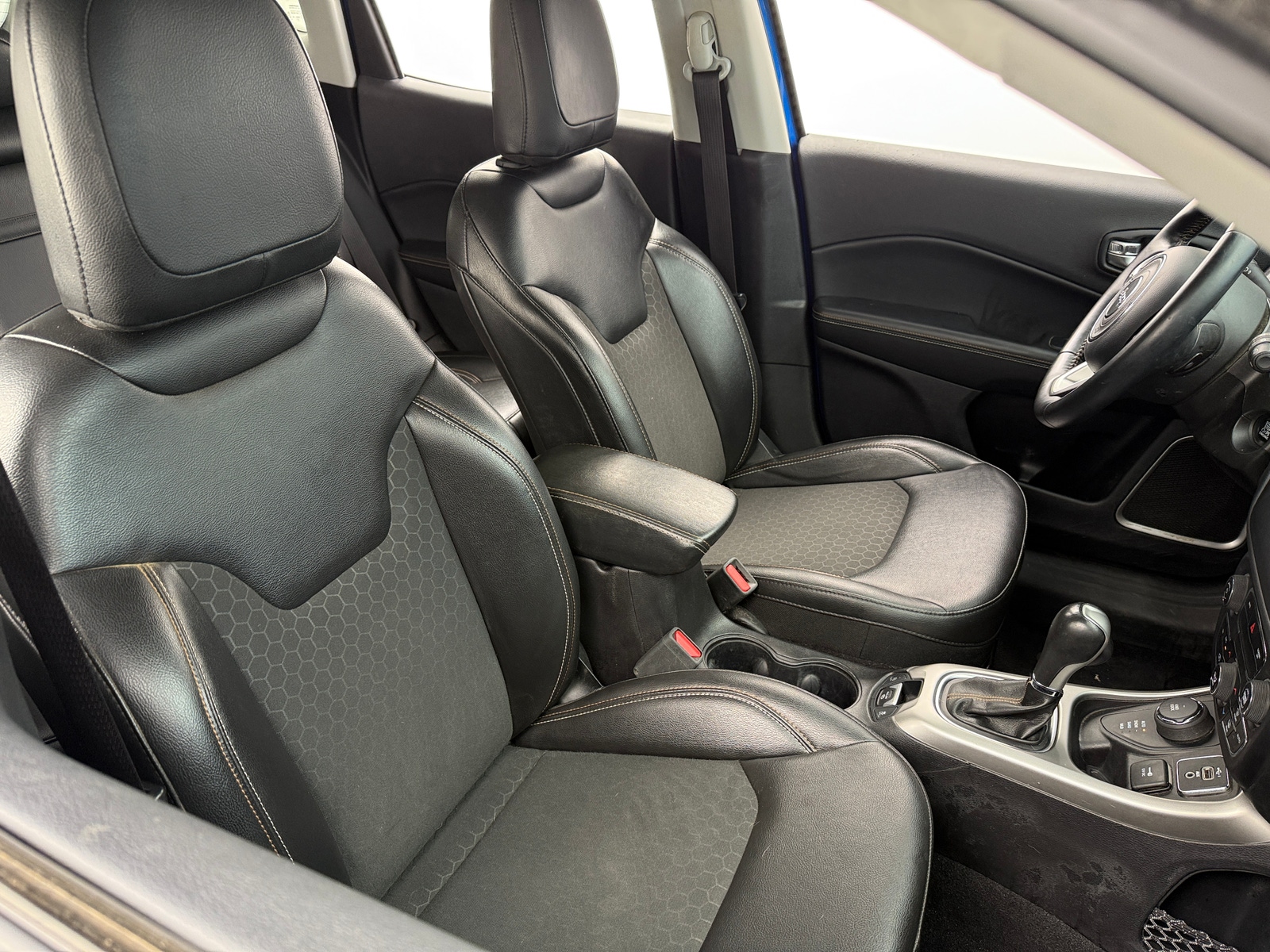 Thumbnail: 2019 Jeep Compass - 2
