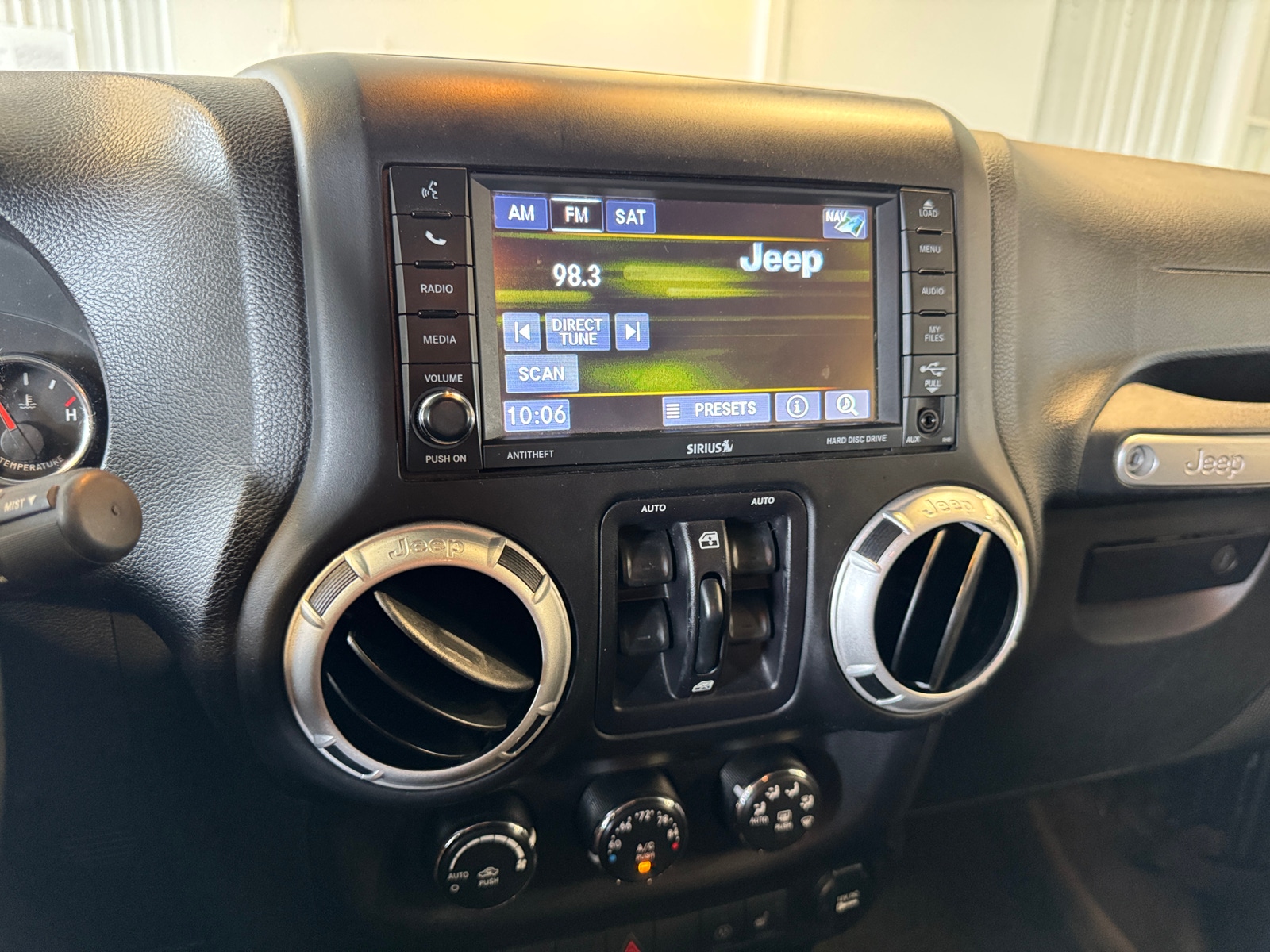 Thumbnail: 2014 Jeep Wrangler - 4