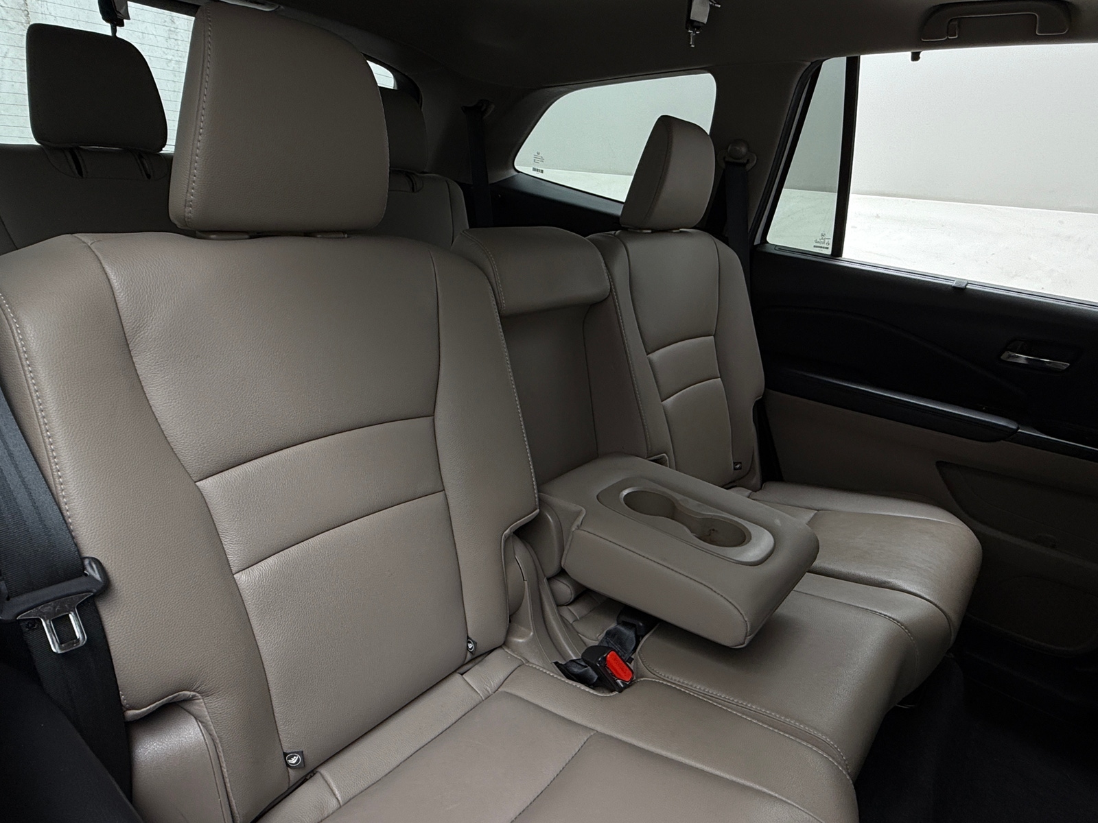 Thumbnail: 2019 Honda Pilot - 5